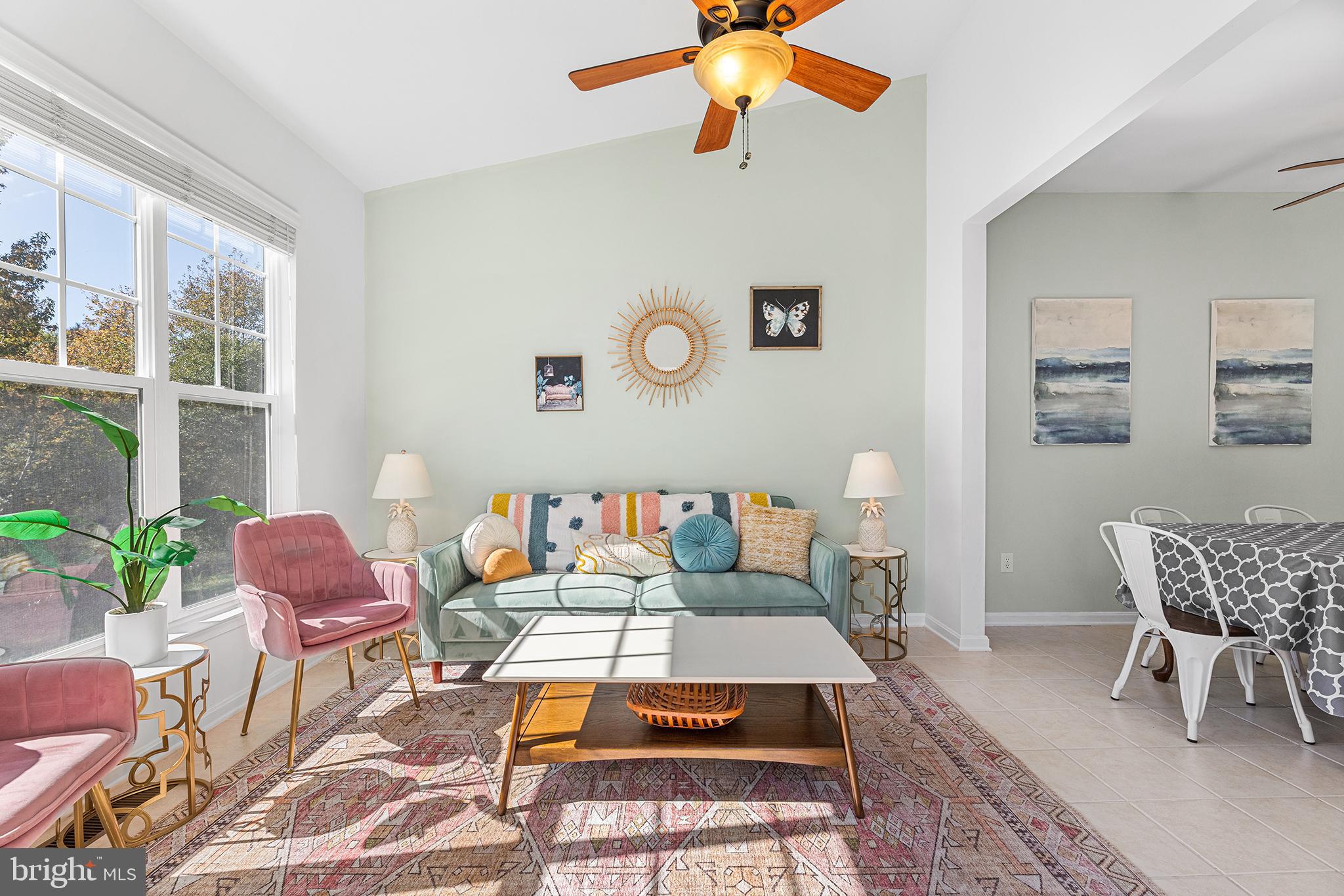 KENSINGTON PARK - Residential