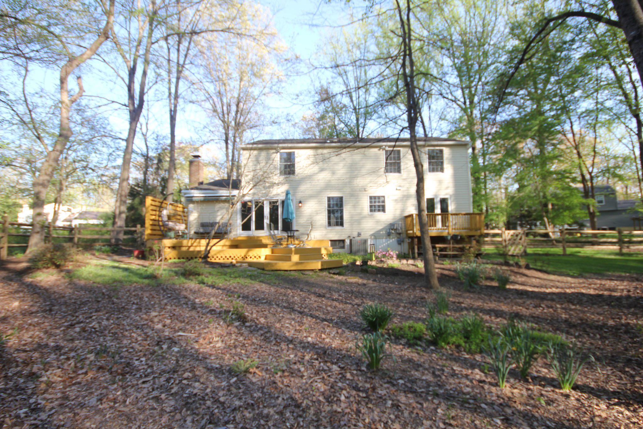 RESTON - Residential