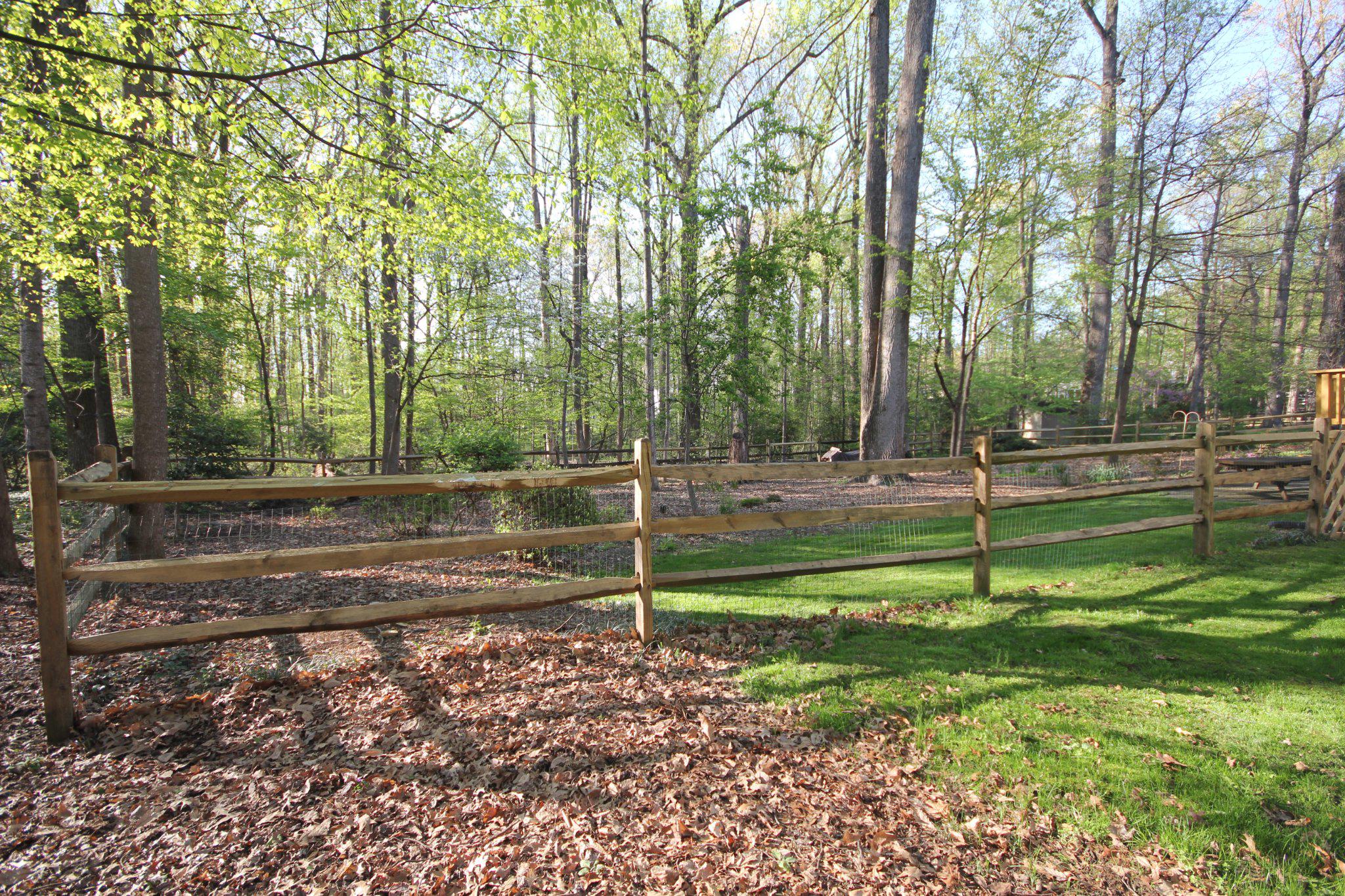 RESTON - Residential