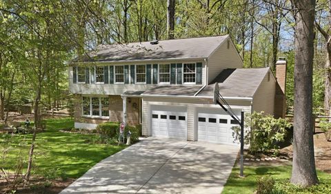 Photo of 2424 Freetown Drive, RESTON, VA 20191 (MLS # VAFX2301056)