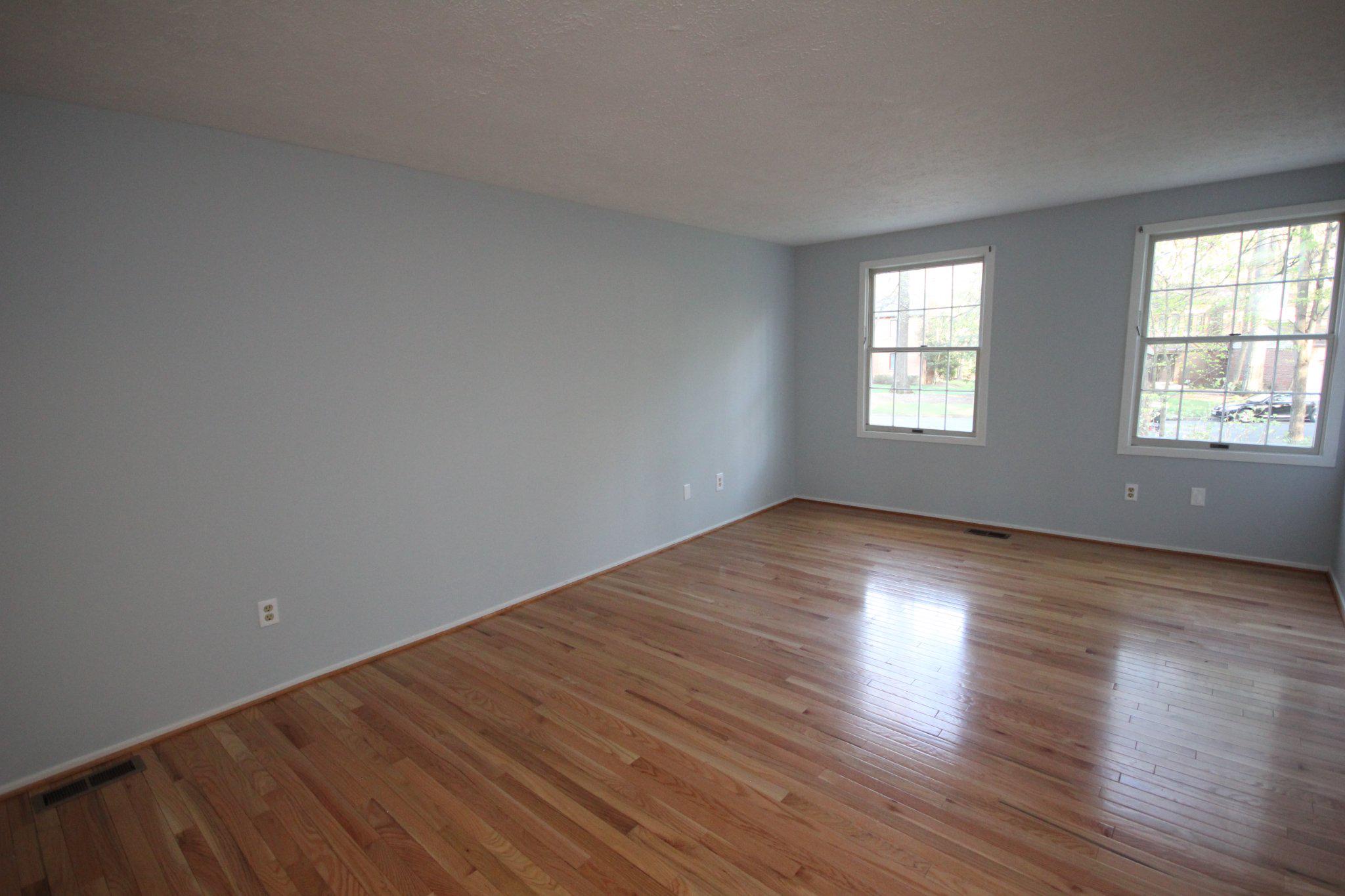 RESTON - Residential