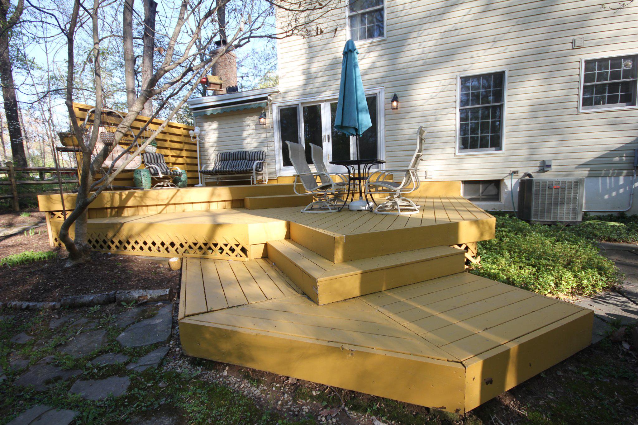 RESTON - Residential