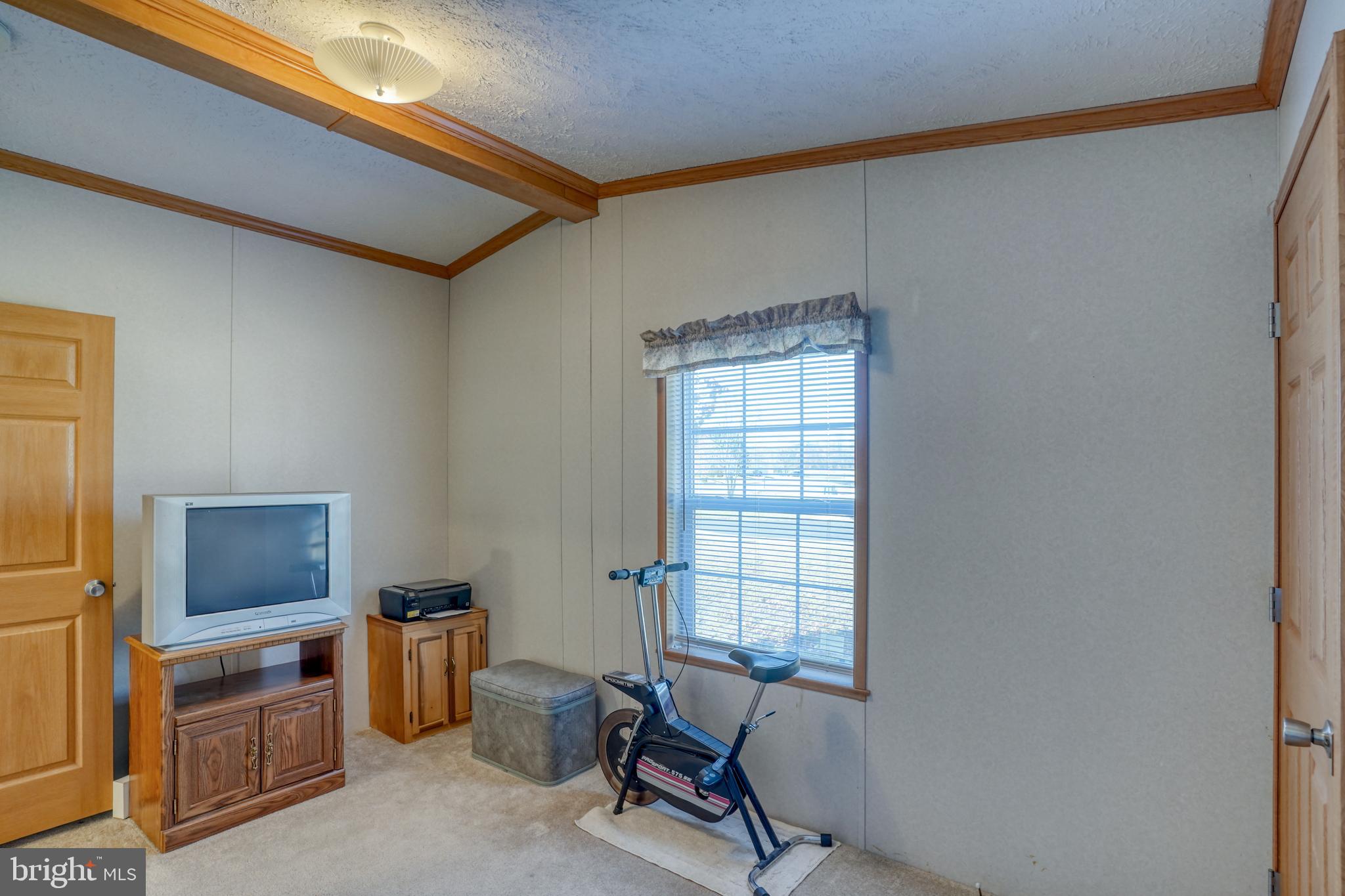 PINE RIDGE - Residential