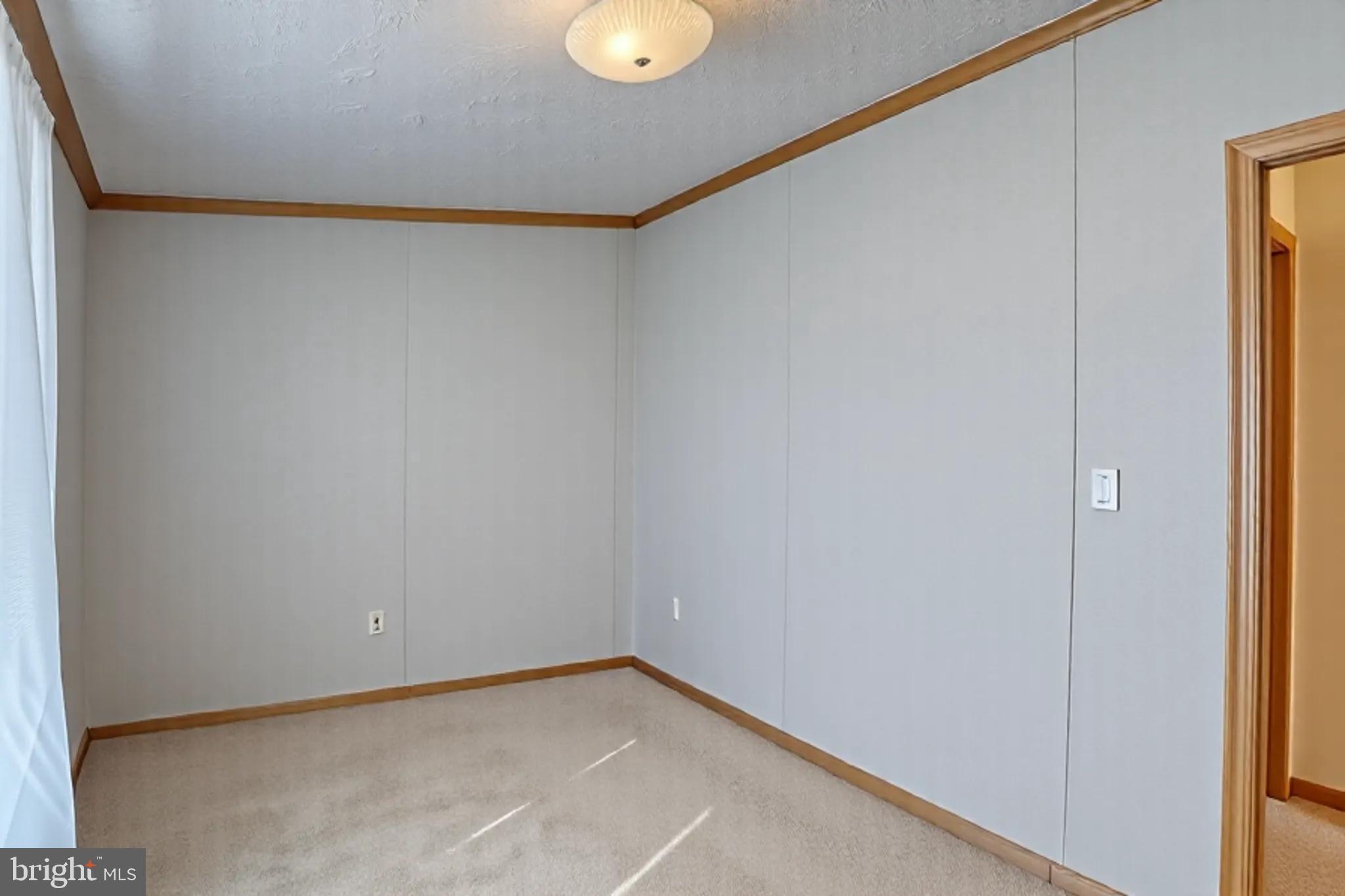 PINE RIDGE - Residential