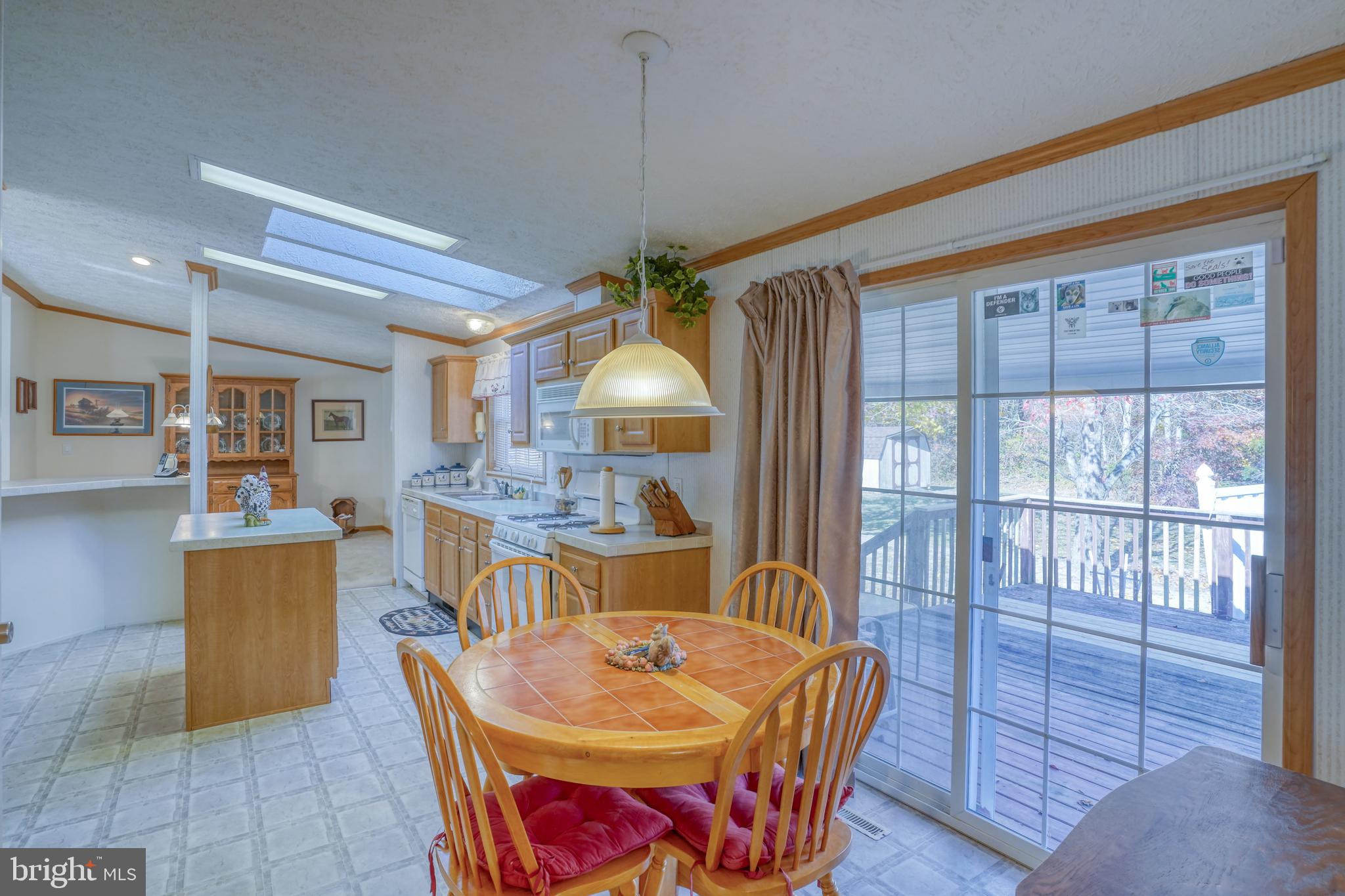 PINE RIDGE - Residential