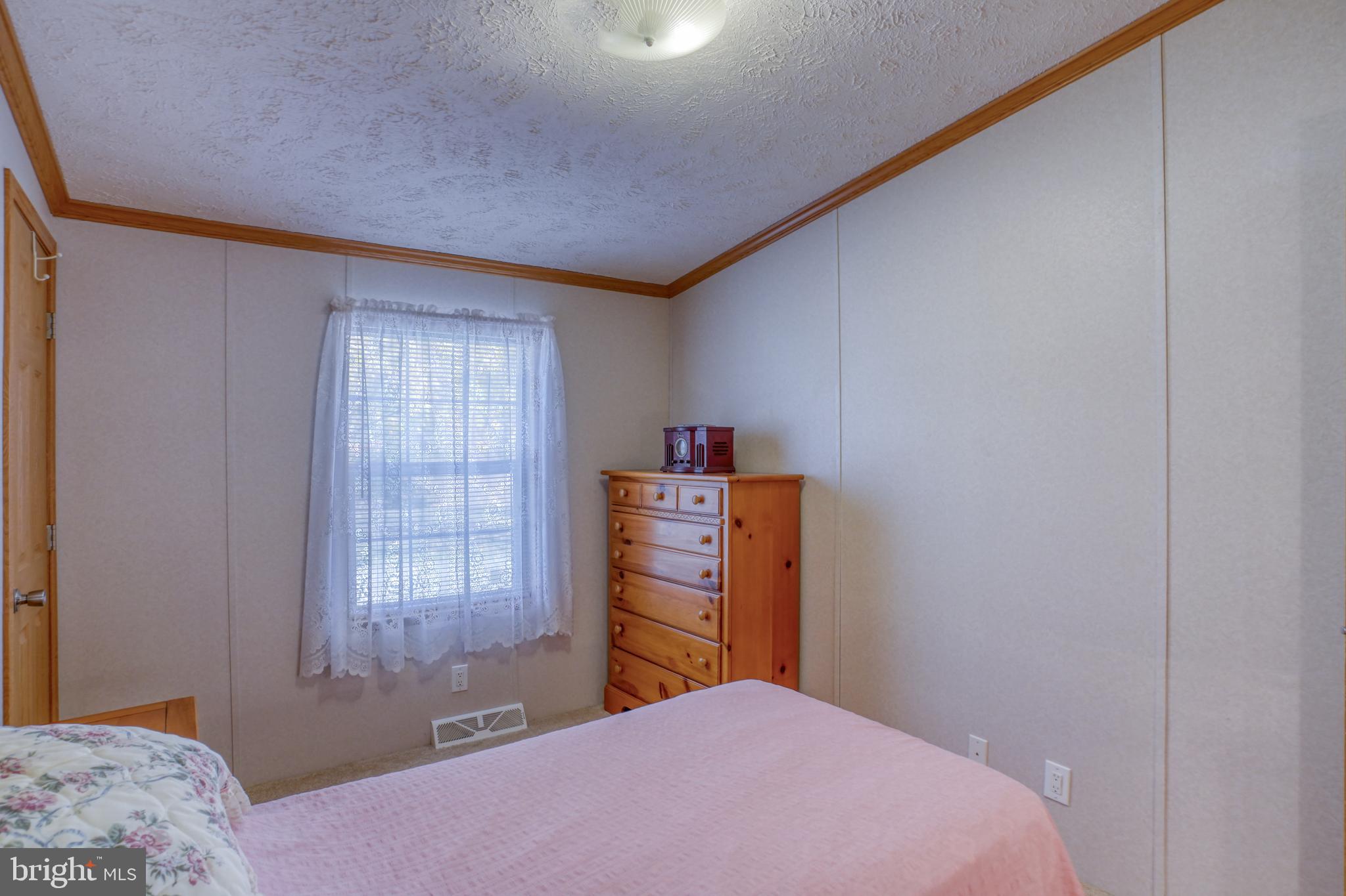 PINE RIDGE - Residential