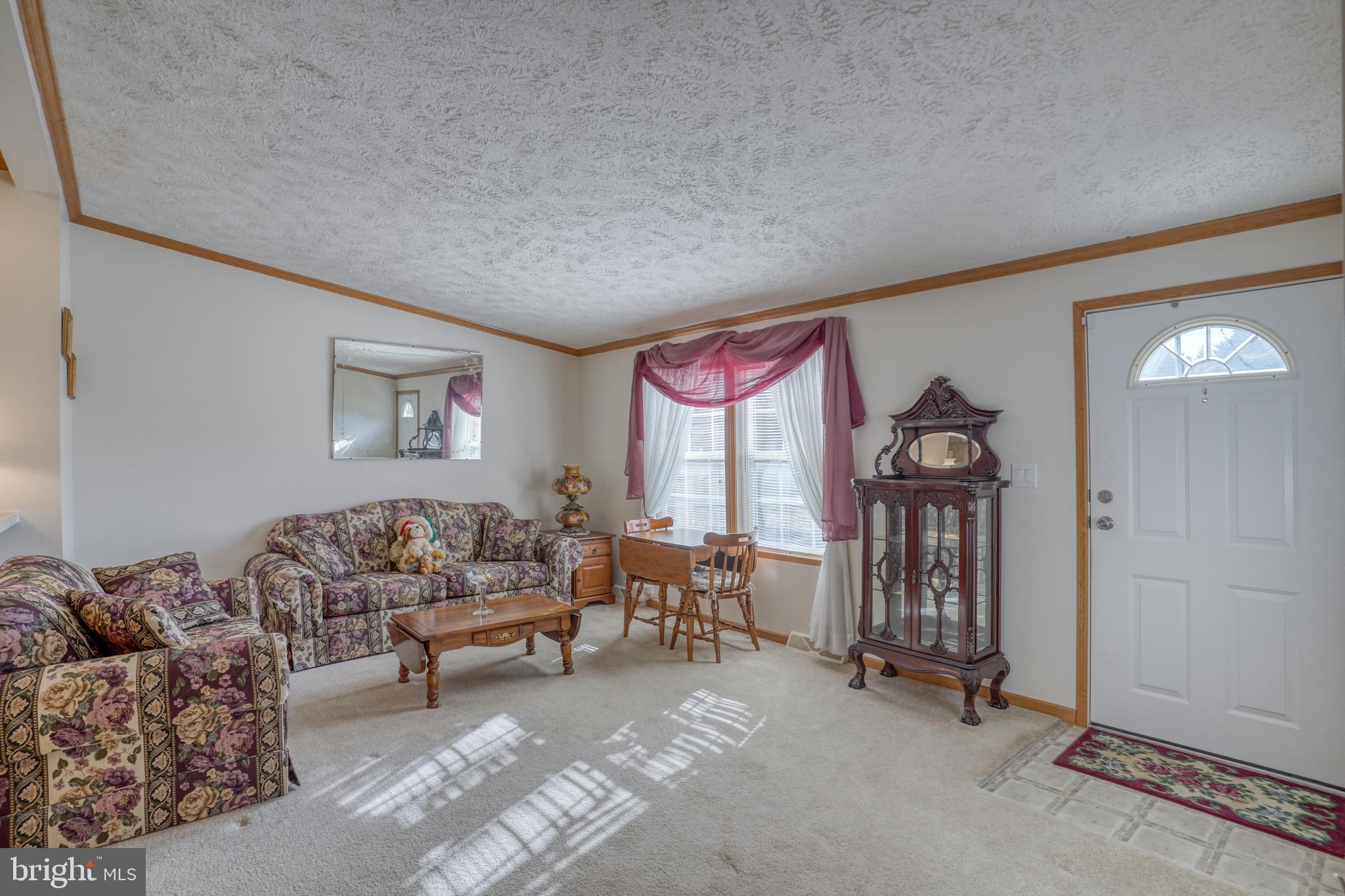 PINE RIDGE - Residential