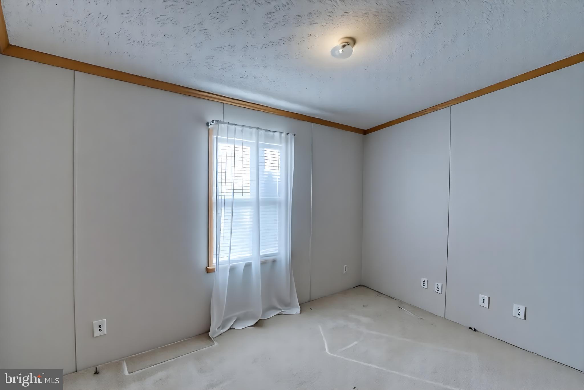 PINE RIDGE - Residential