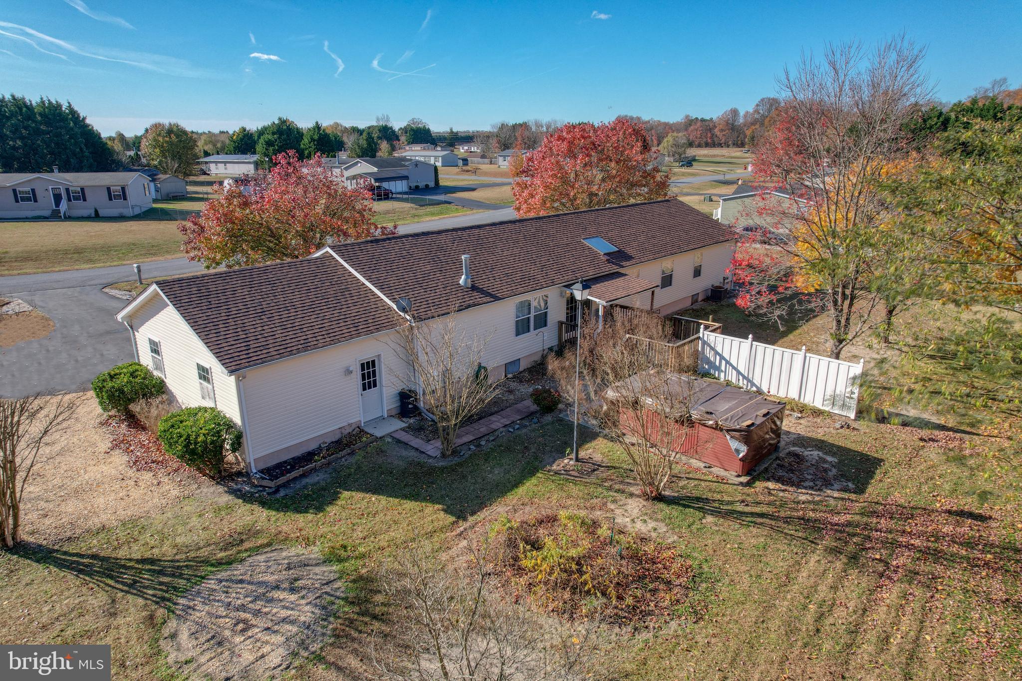 PINE RIDGE - Residential