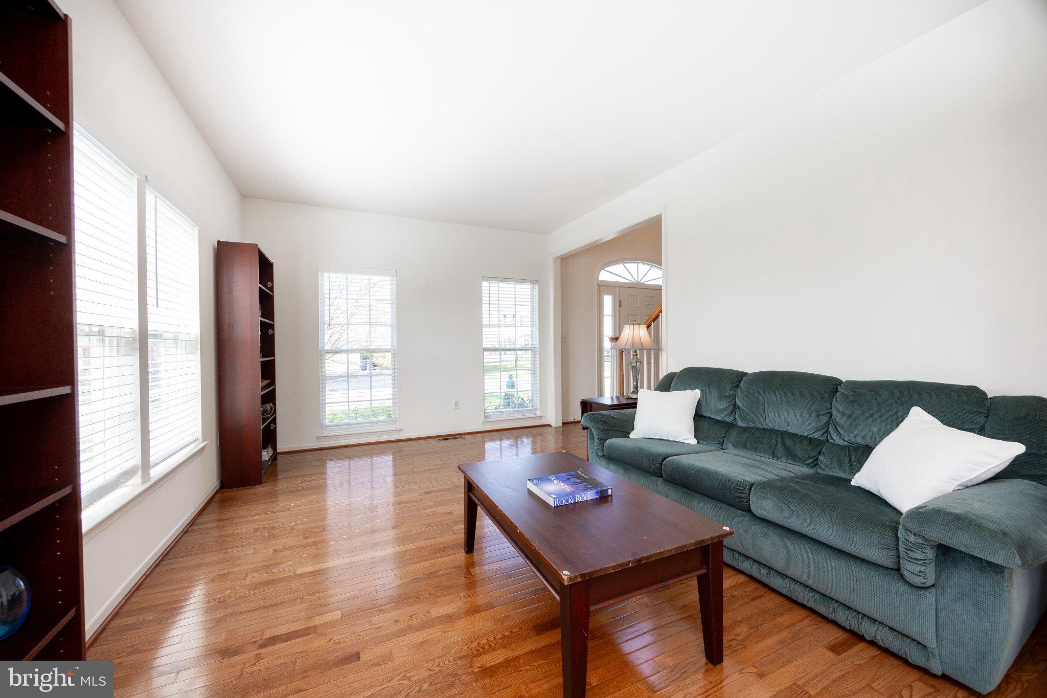 ESTS AT LONDON BROOK - Residential