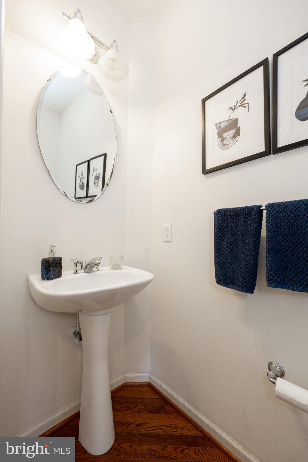 ESTS AT LONDON BROOK - Residential