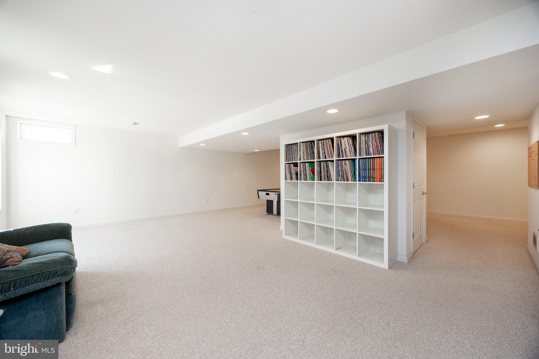 ESTS AT LONDON BROOK - Residential