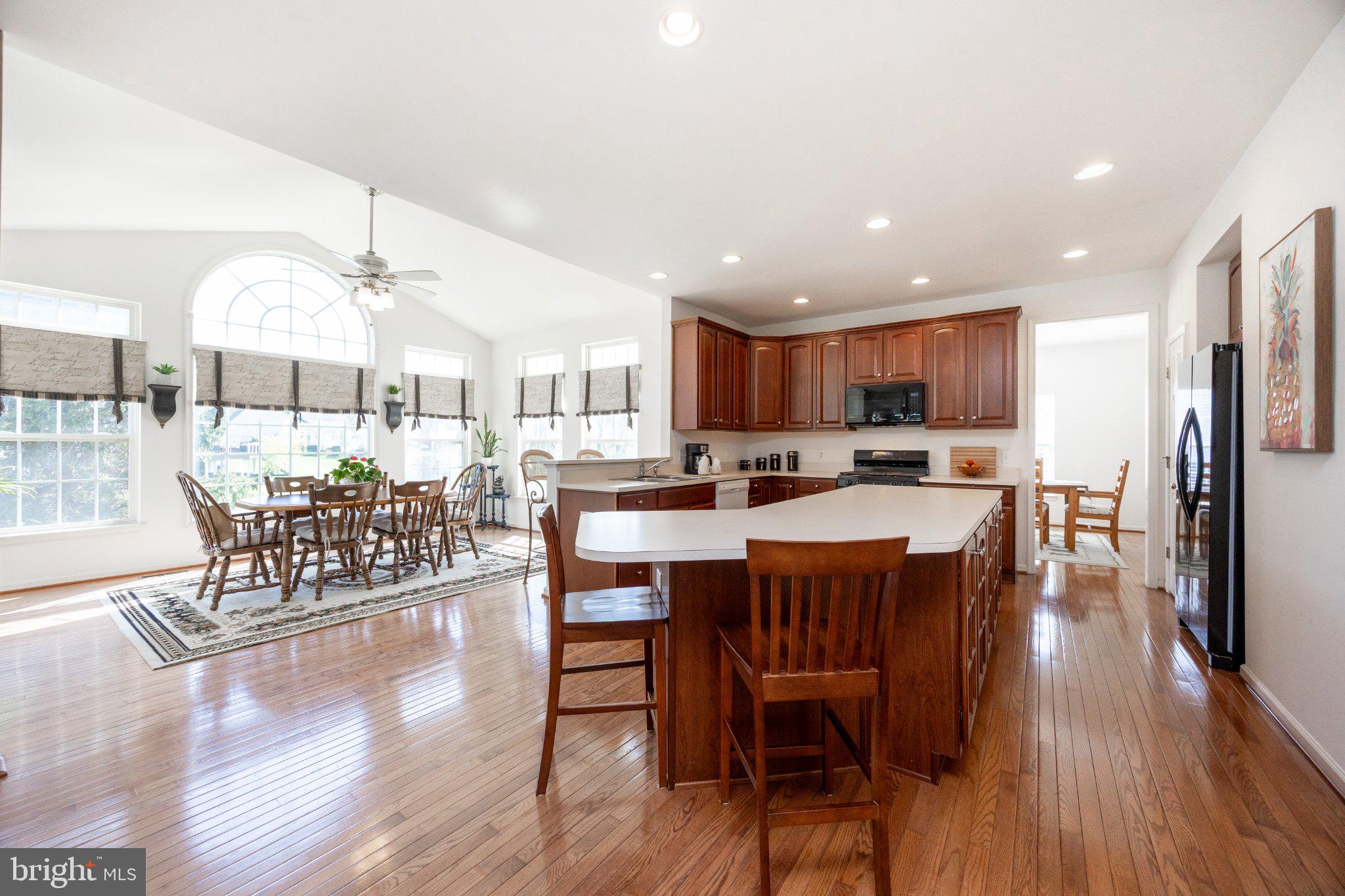 ESTS AT LONDON BROOK - Residential