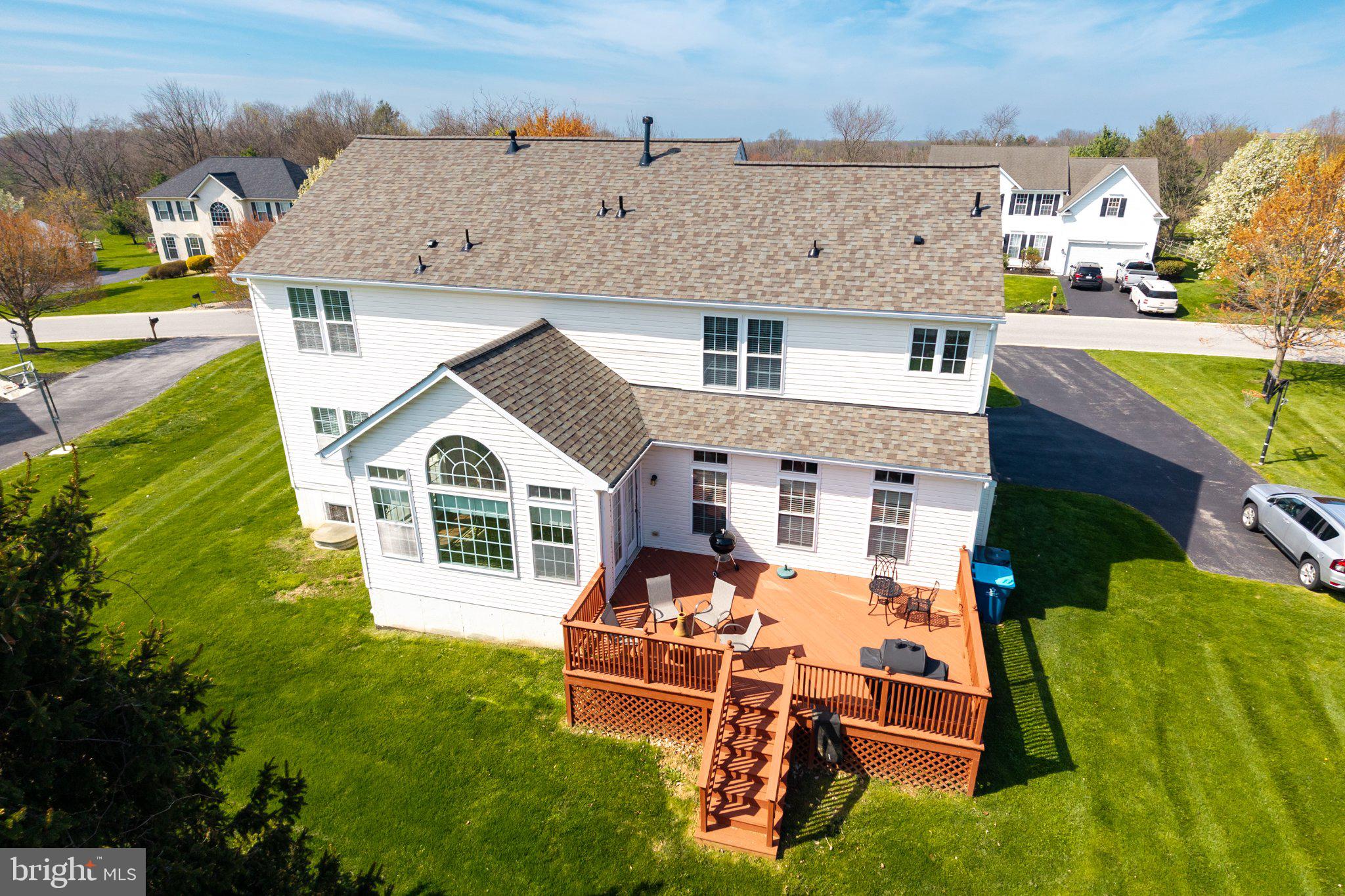 ESTS AT LONDON BROOK - Residential