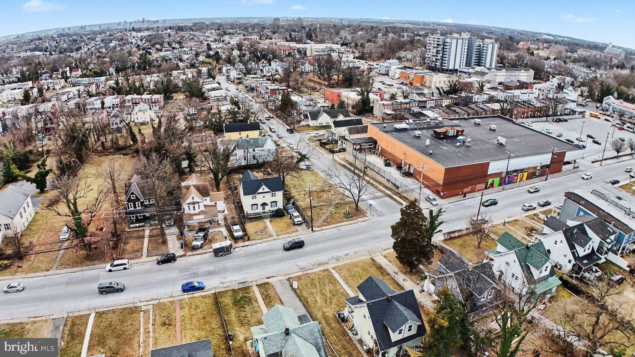 601 WOODBOURNE AVENUE