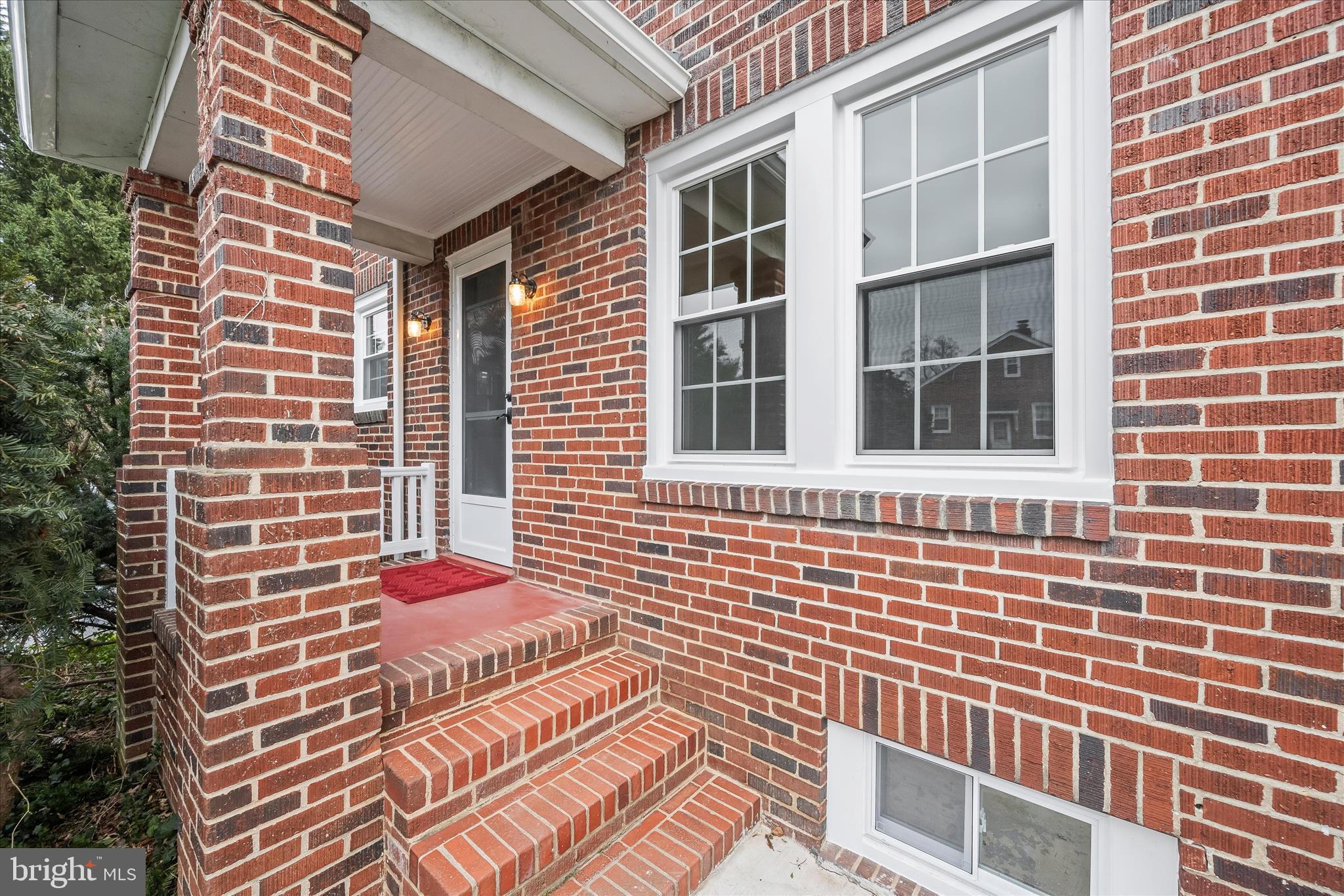 ROCK CREEK ESTATES - Residential