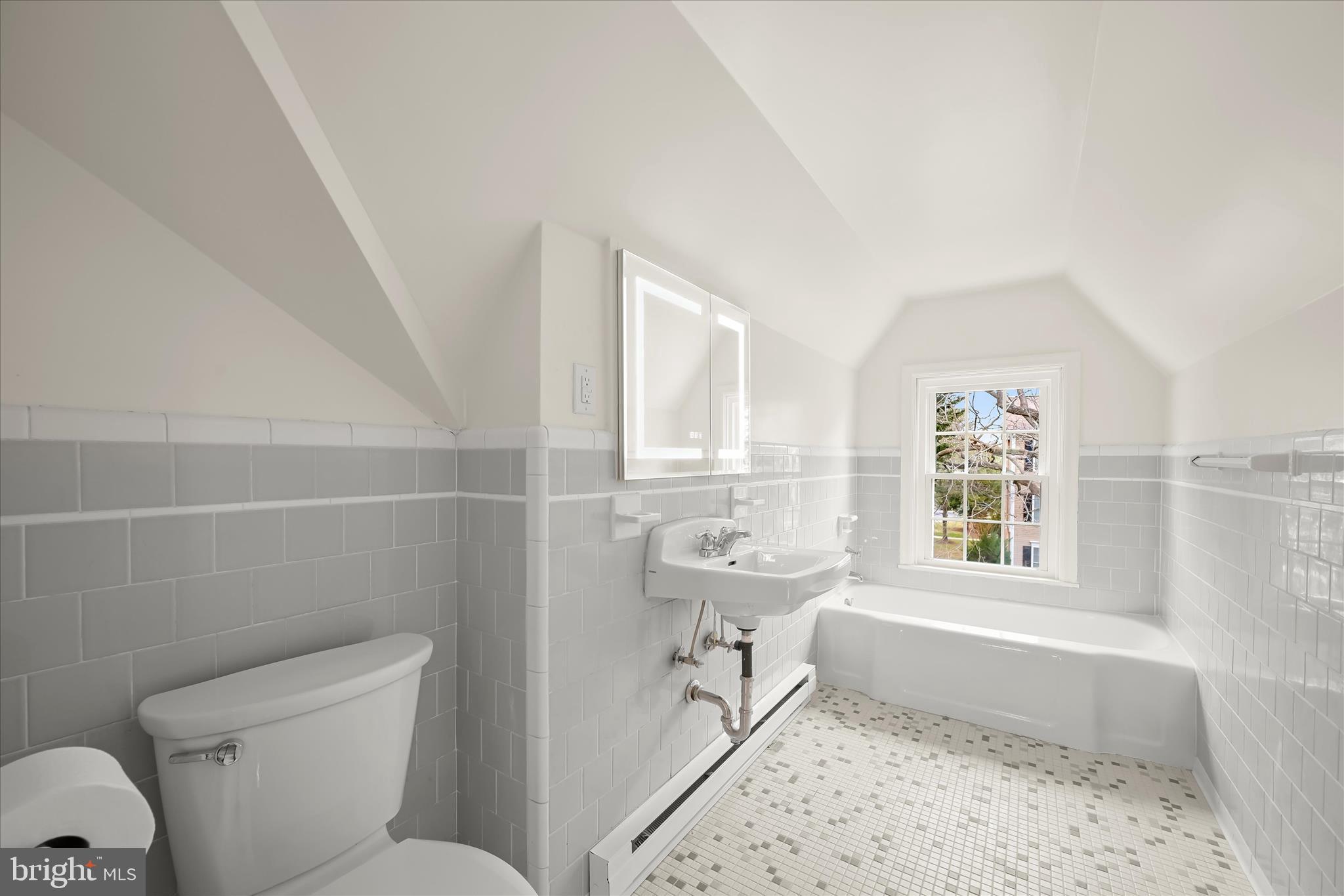 ROCK CREEK ESTATES - Residential