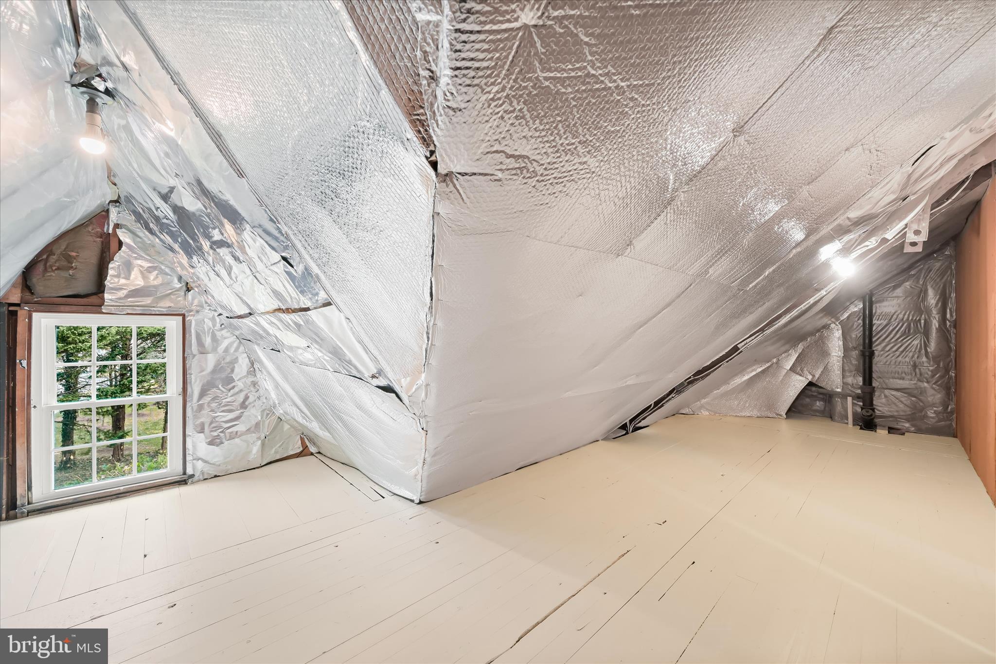 ROCK CREEK ESTATES - Residential