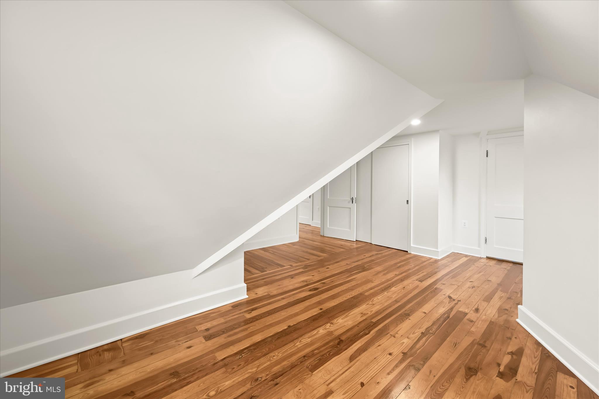 ROCK CREEK ESTATES - Residential