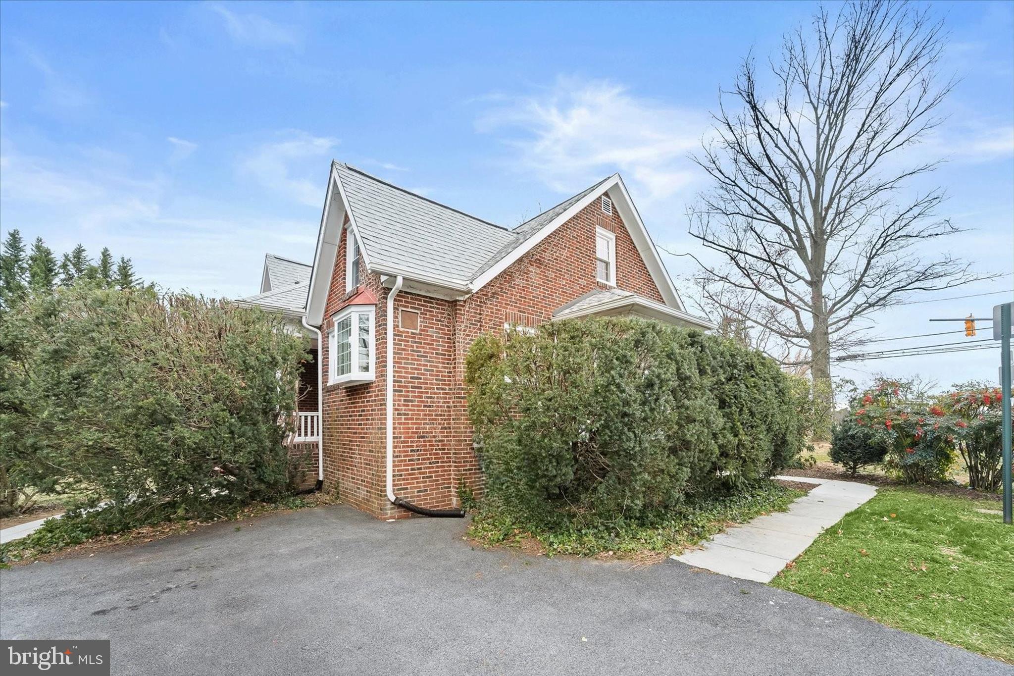 ROCK CREEK ESTATES - Residential