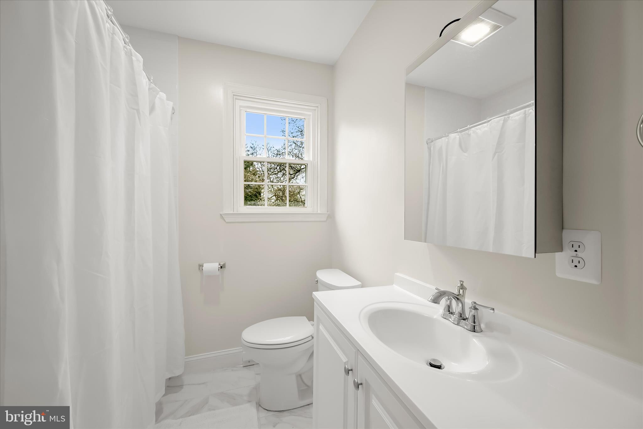 ROCK CREEK ESTATES - Residential