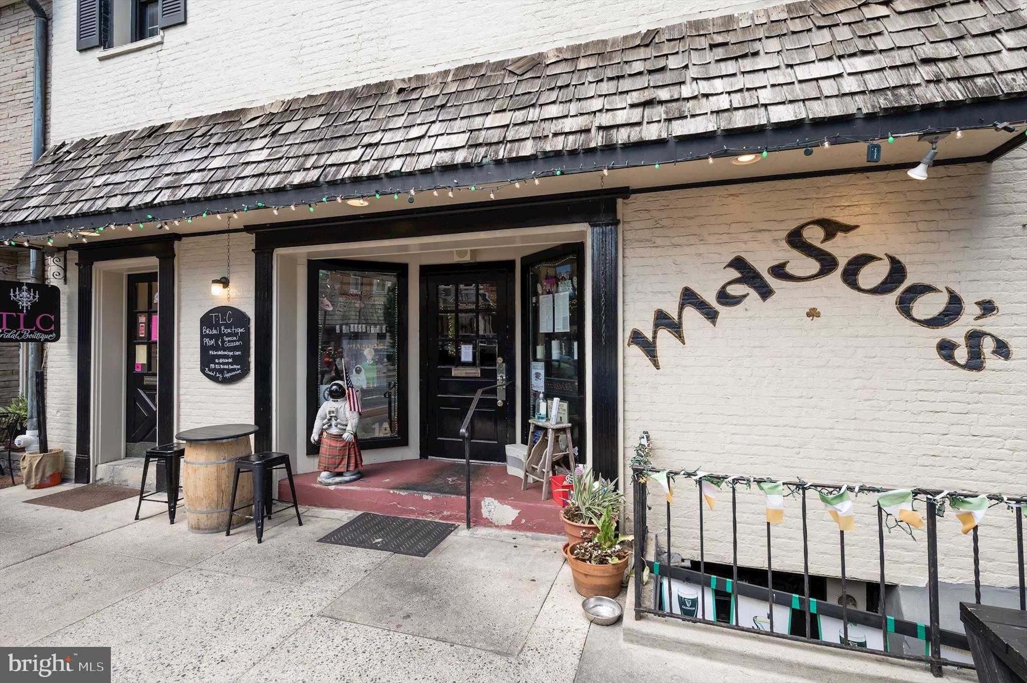 ROCK CREEK ESTATES - Residential