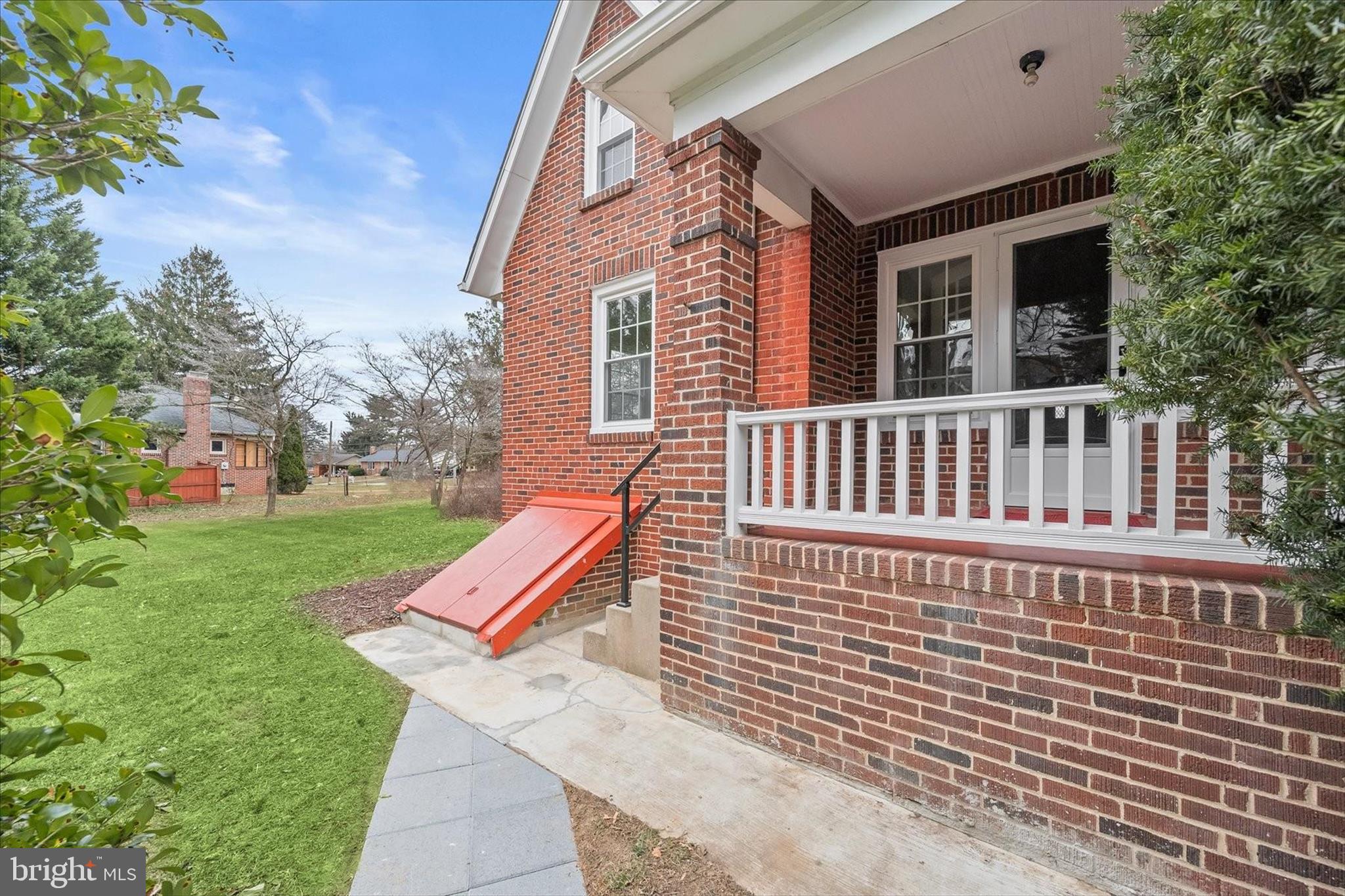 ROCK CREEK ESTATES - Residential