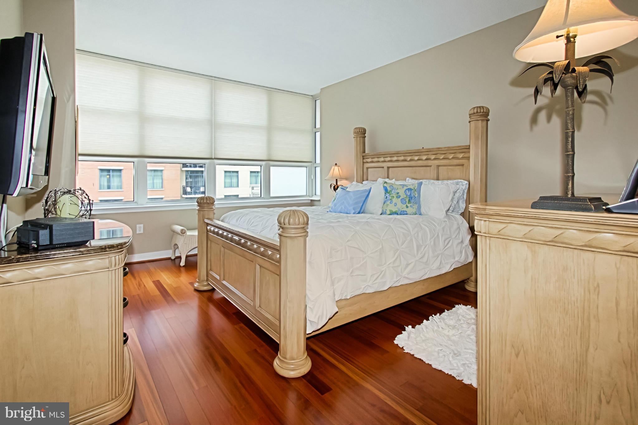 NATIONAL HARBOR - Residential