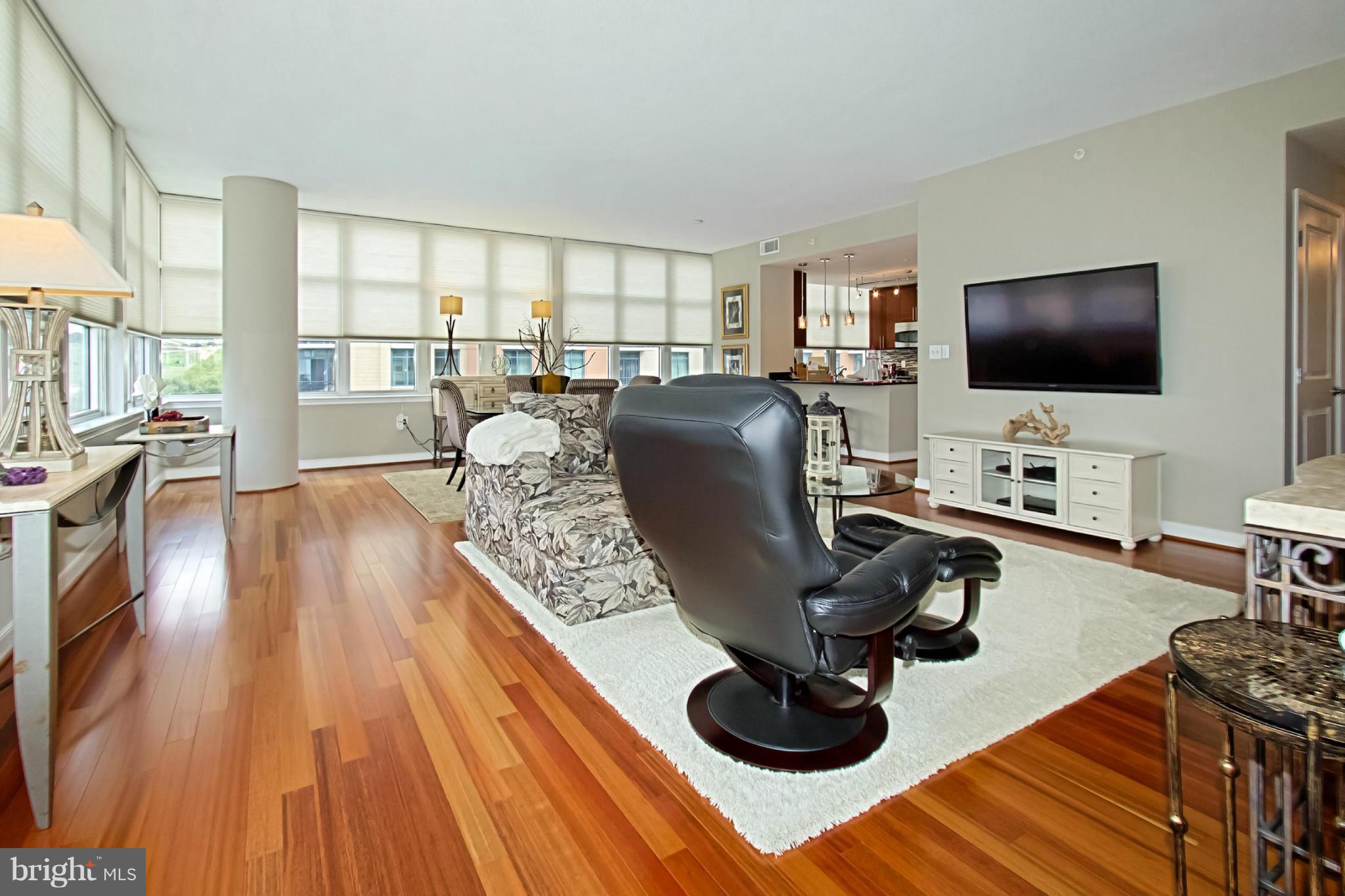 NATIONAL HARBOR - Residential