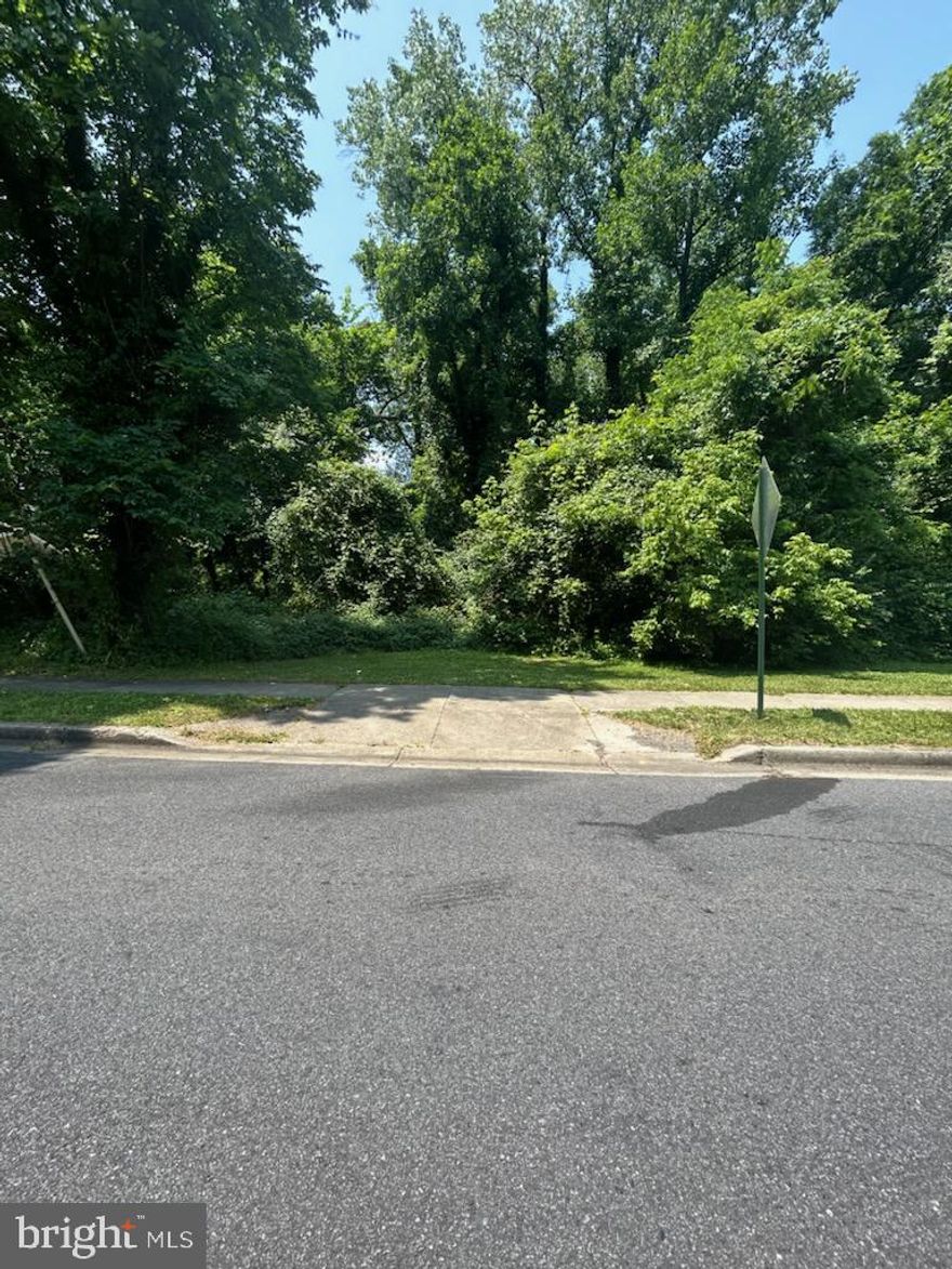 This is a builders dream property in proximity to the Cheverly Metro with easy access to Route 50!
The Parcel (28) comprises approximately .77 acres (185 ft.X 186 ft. less 832sf at the Northeast corner)  zoned RSF65 with road frontage and water / sewer available.  The tax records indicate 1.23 acres
which does not reflect a WSSC taking some years ago for an adjacent flood control project.  This site is well suited for one single-family dwelling with the  possibility for a second lot.  DON'T LET THIS OPPORTUNITY GET AWAY!!