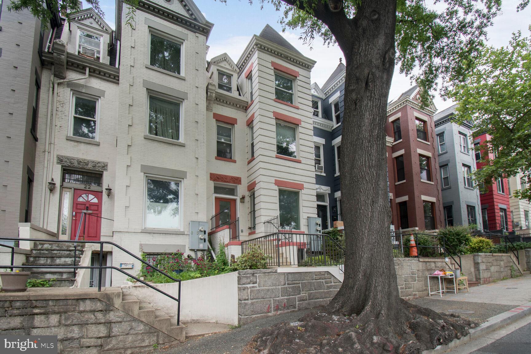 BLOOMINGDALE - Residential Lease