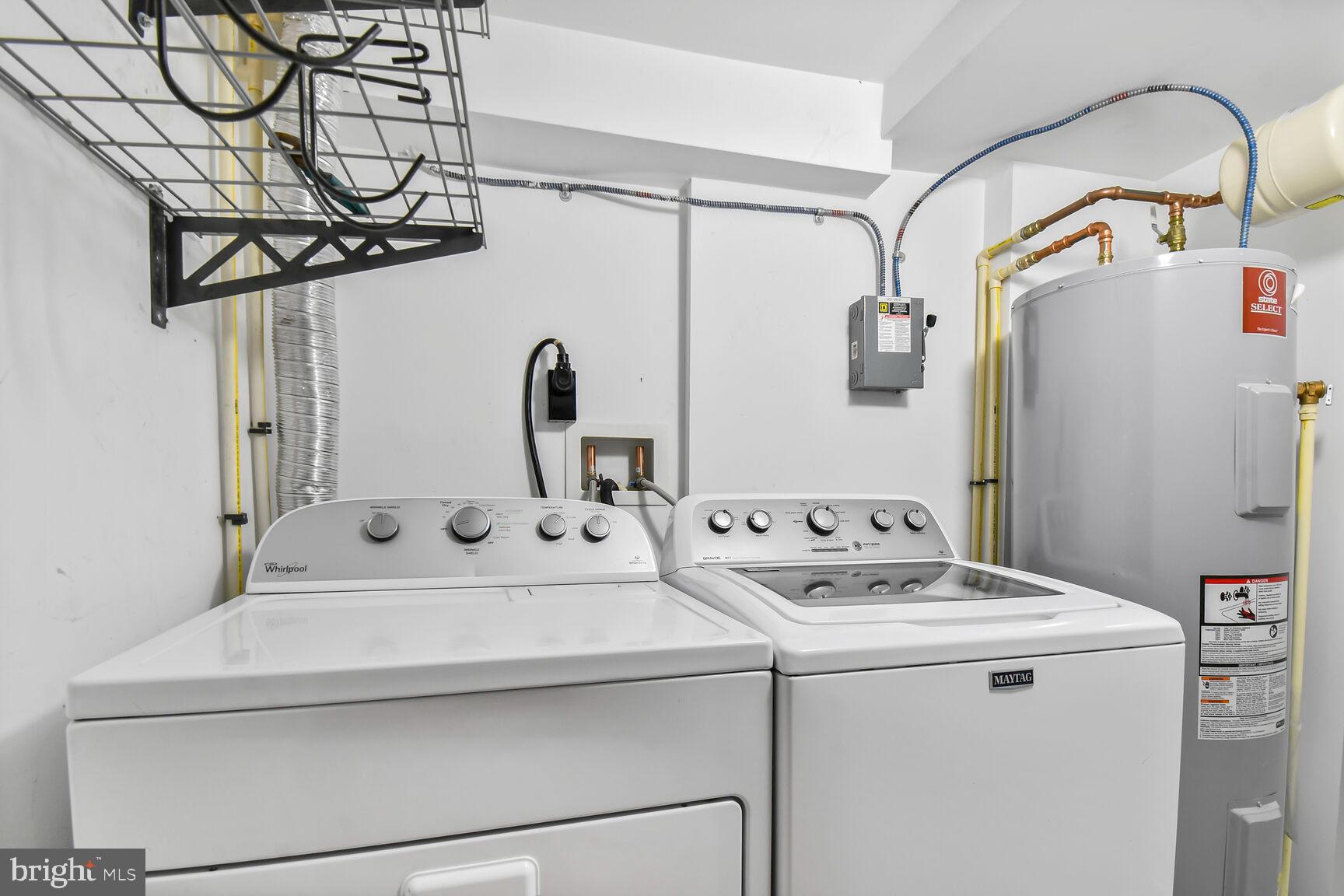 BLOOMINGDALE - Residential Lease