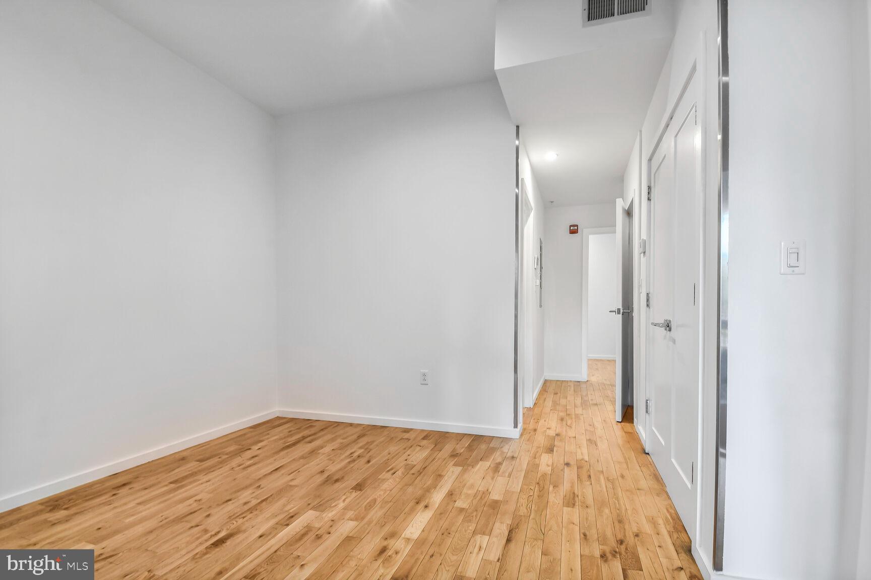 BLOOMINGDALE - Residential Lease