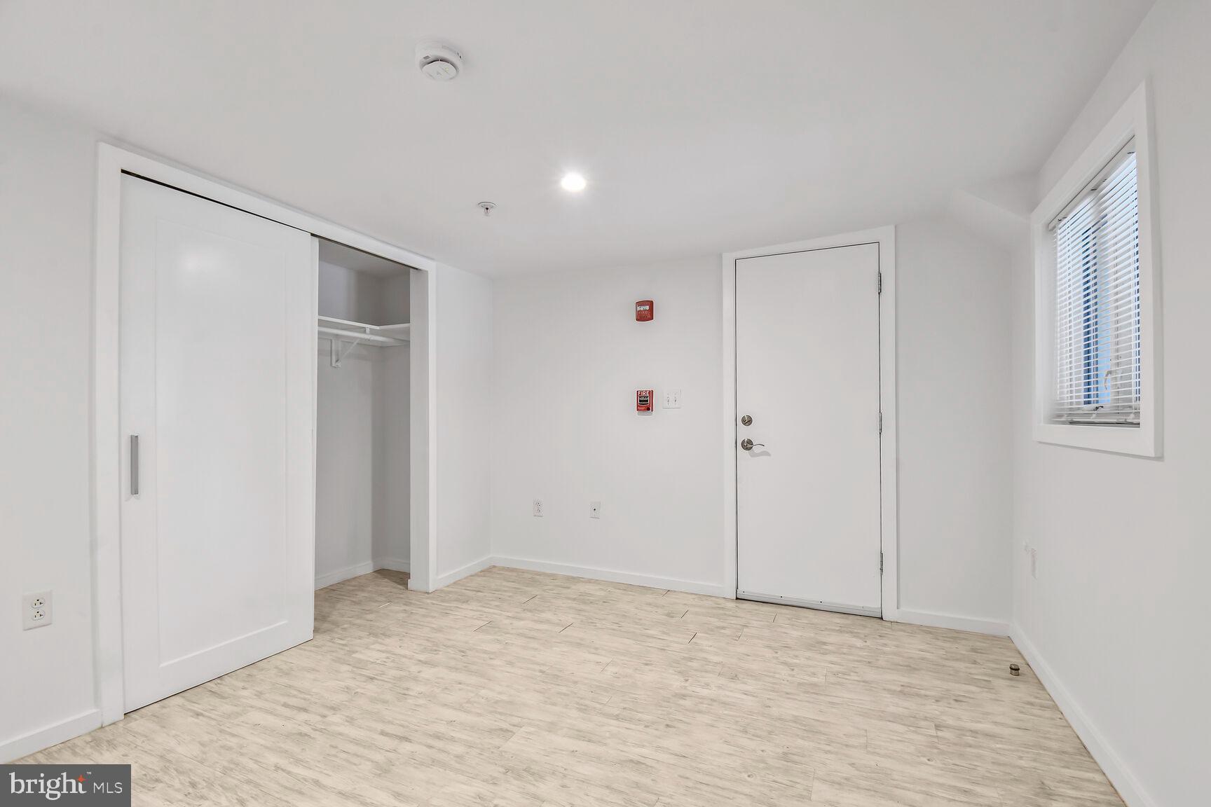 BLOOMINGDALE - Residential Lease