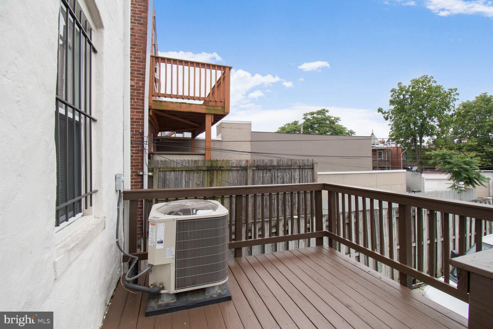 BLOOMINGDALE - Residential Lease