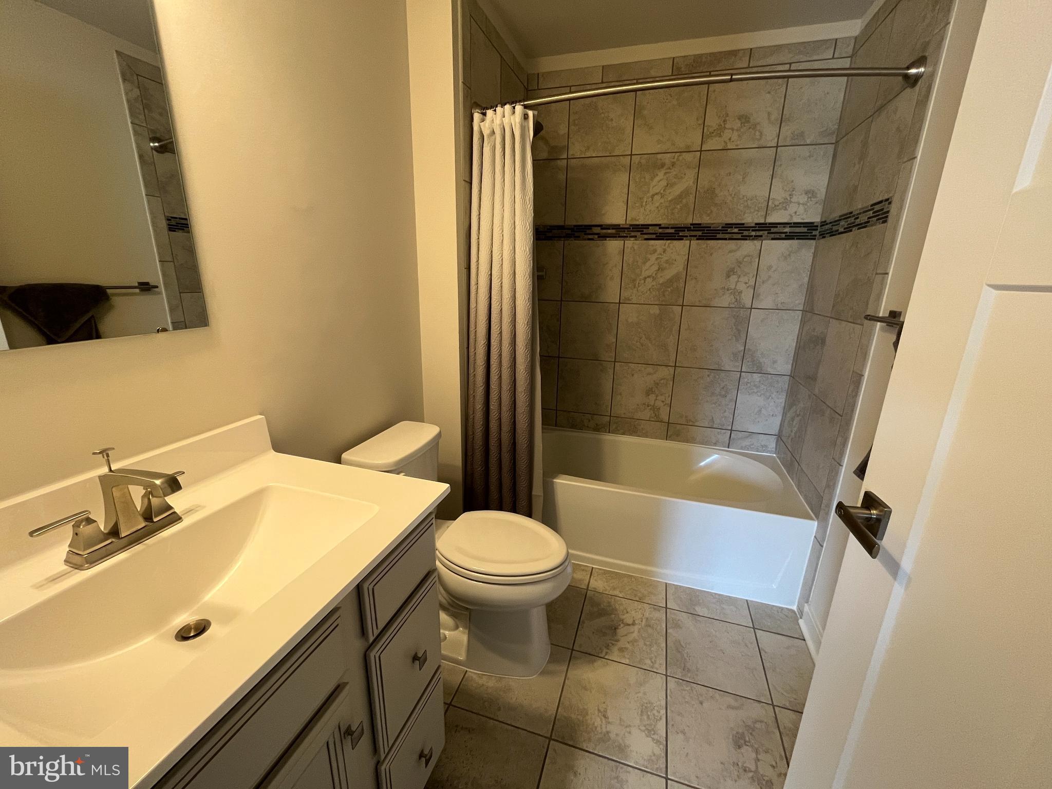 KESWICK - Residential Lease