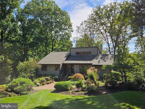 Photo of 913 Furnace Road, MORGANTOWN, PA 19543 (MLS # PABK2078452)