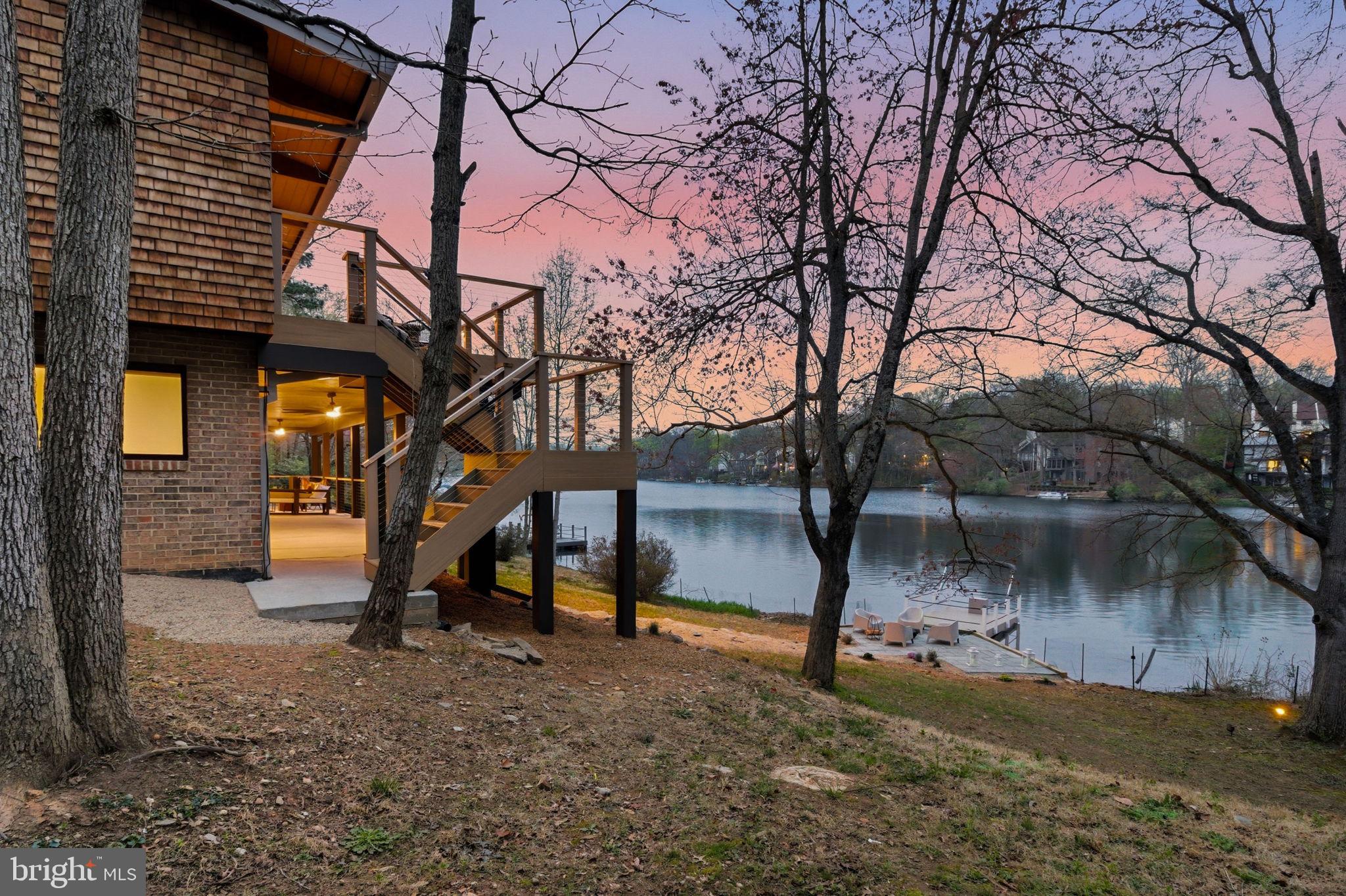 RESTON - Residential