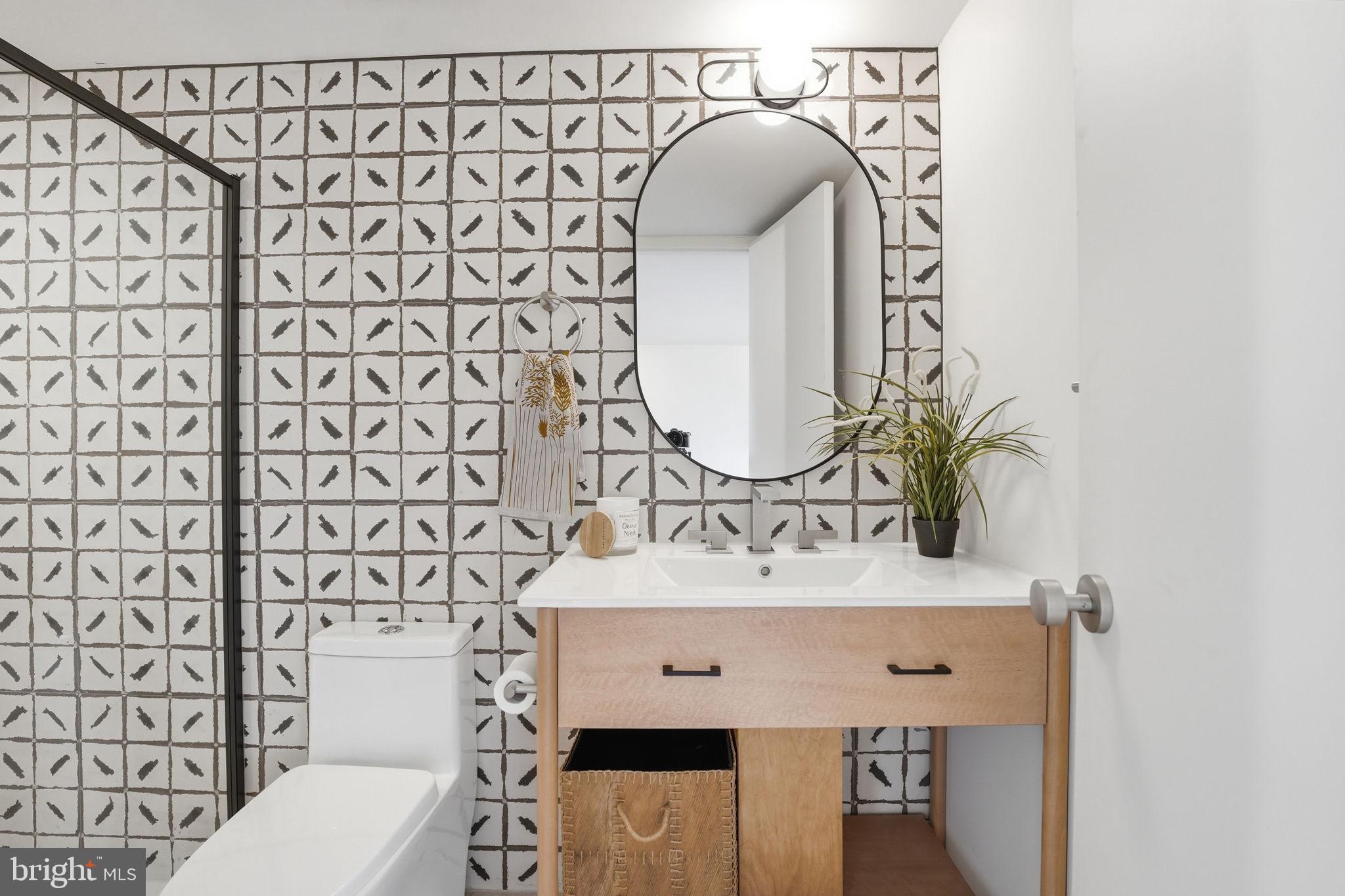 RESTON - Residential