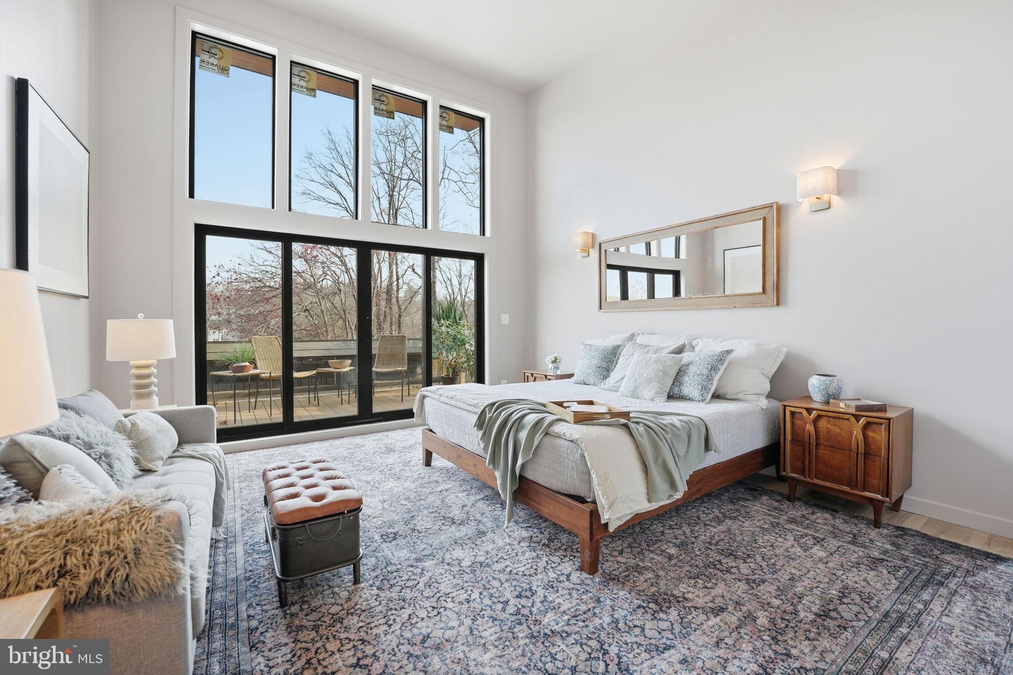 RESTON - Residential