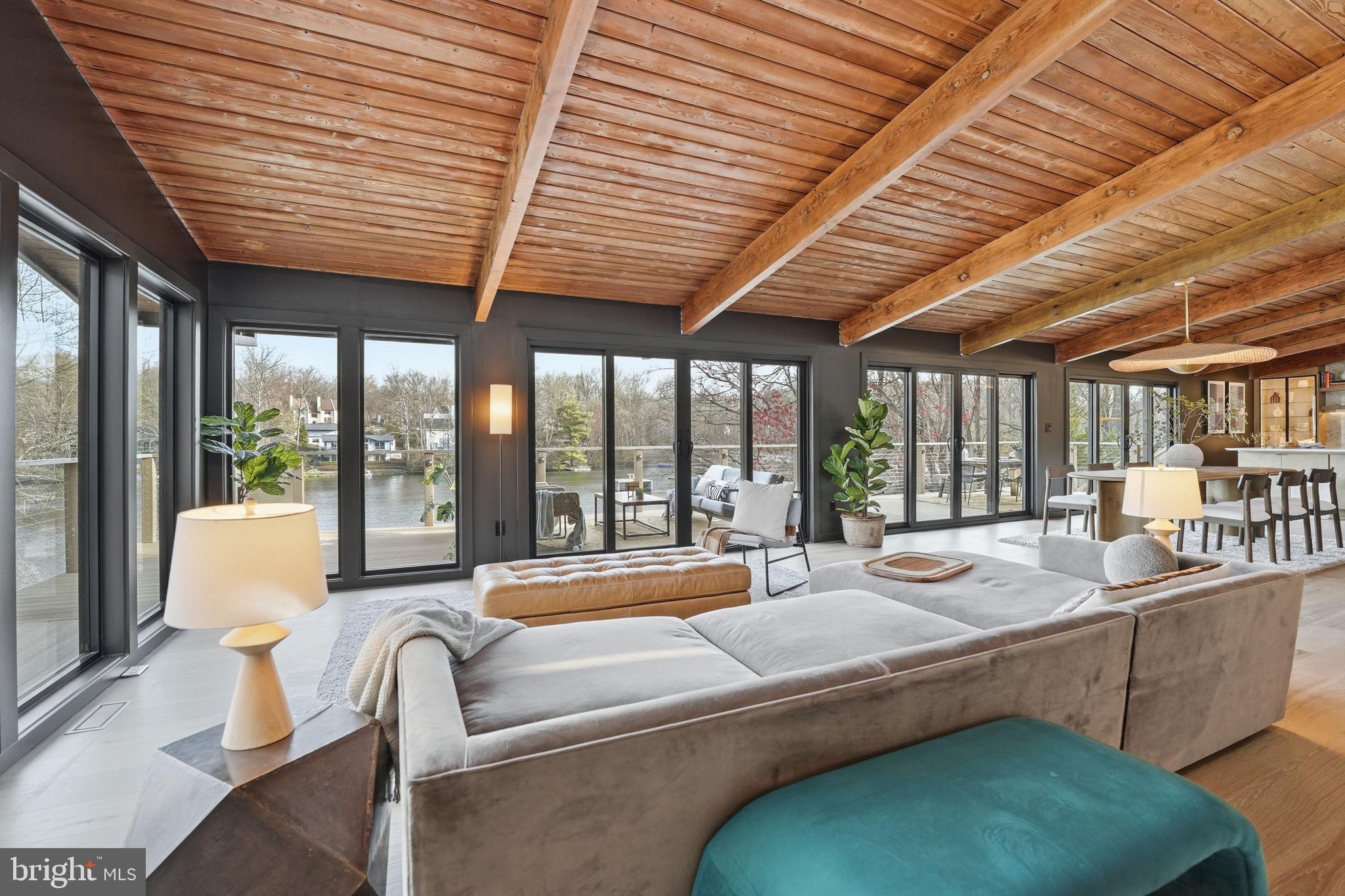 RESTON - Residential