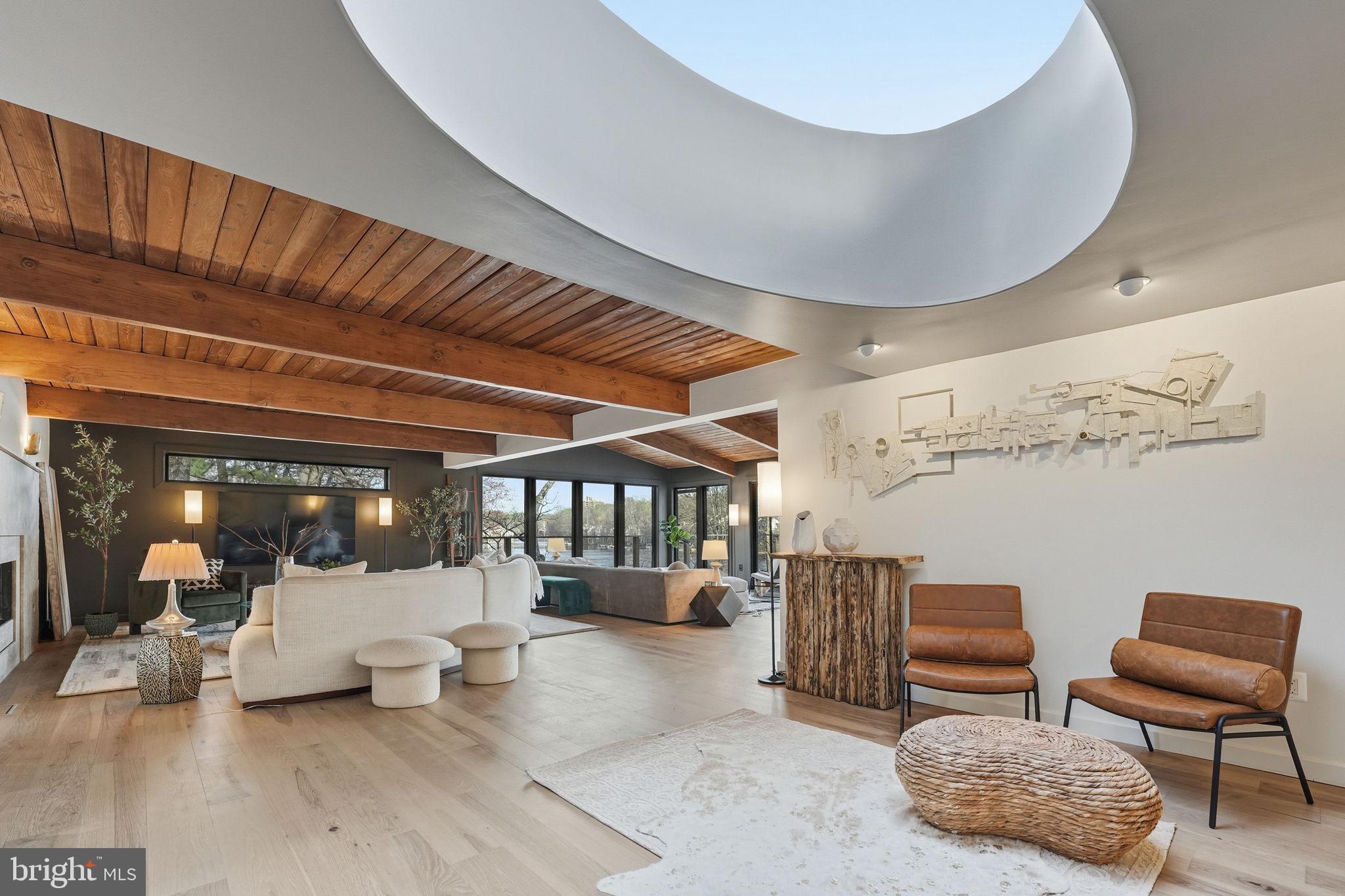 RESTON - Residential