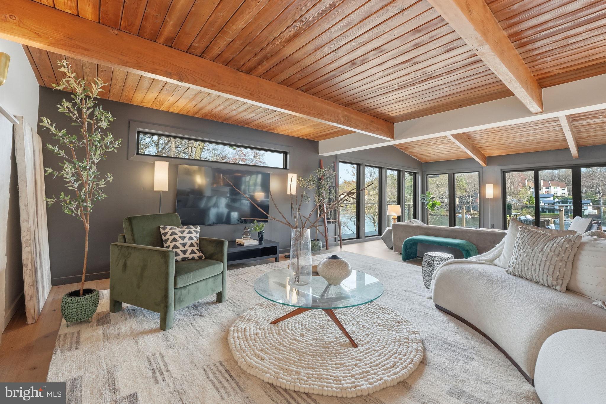 RESTON - Residential