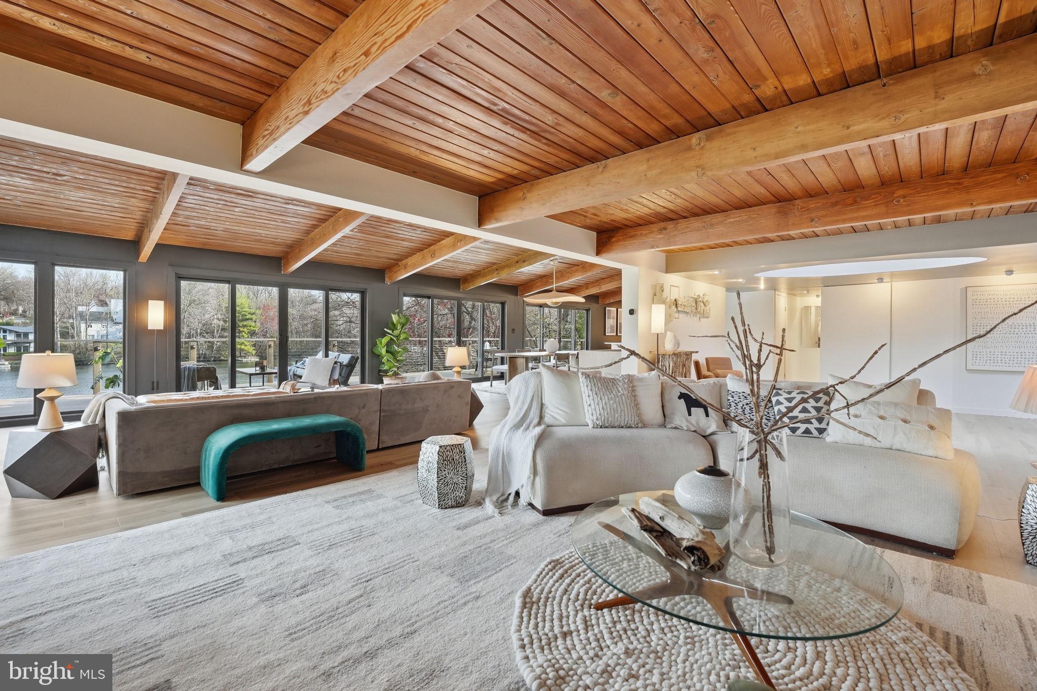 RESTON - Residential