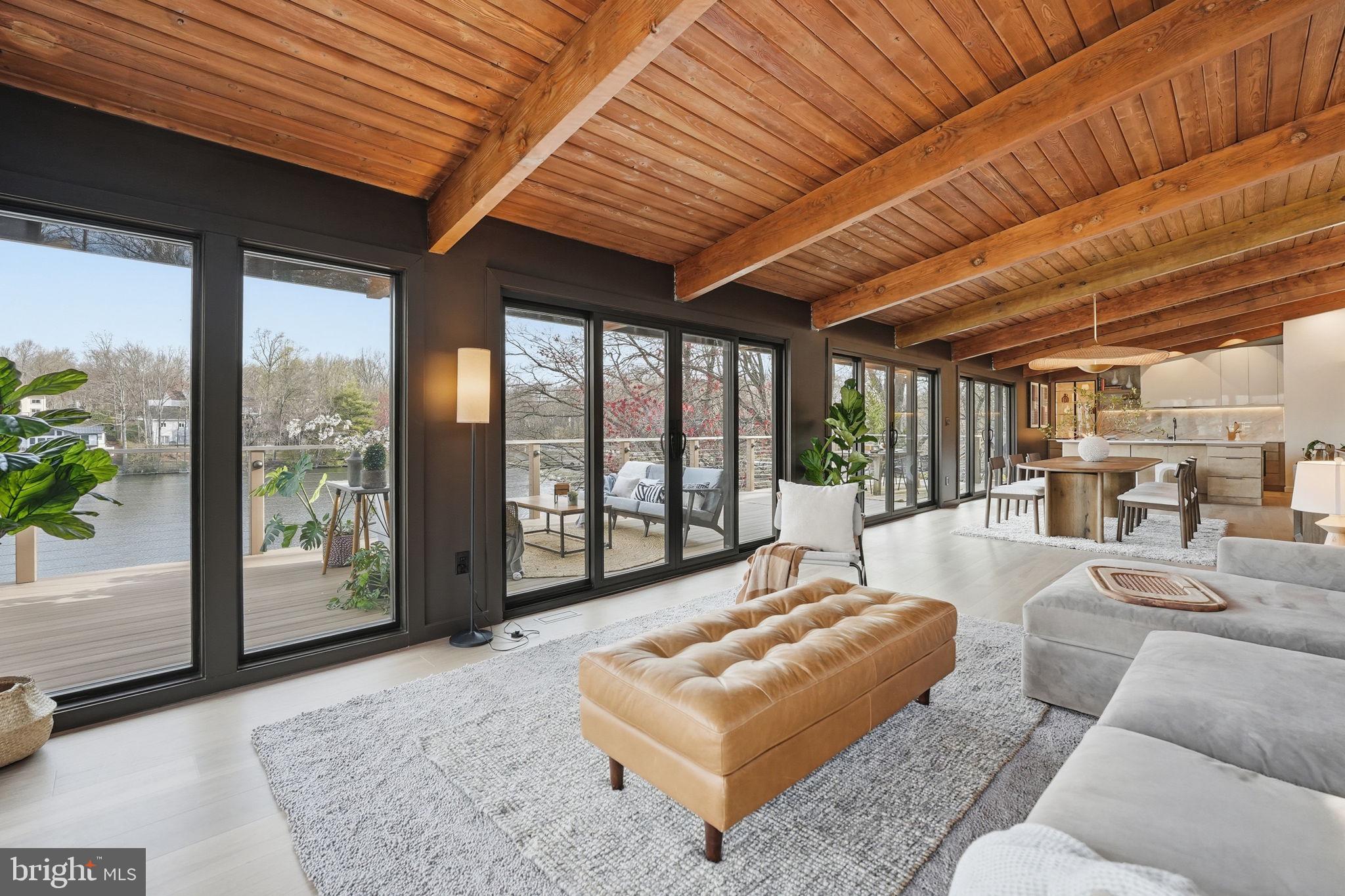 RESTON - Residential