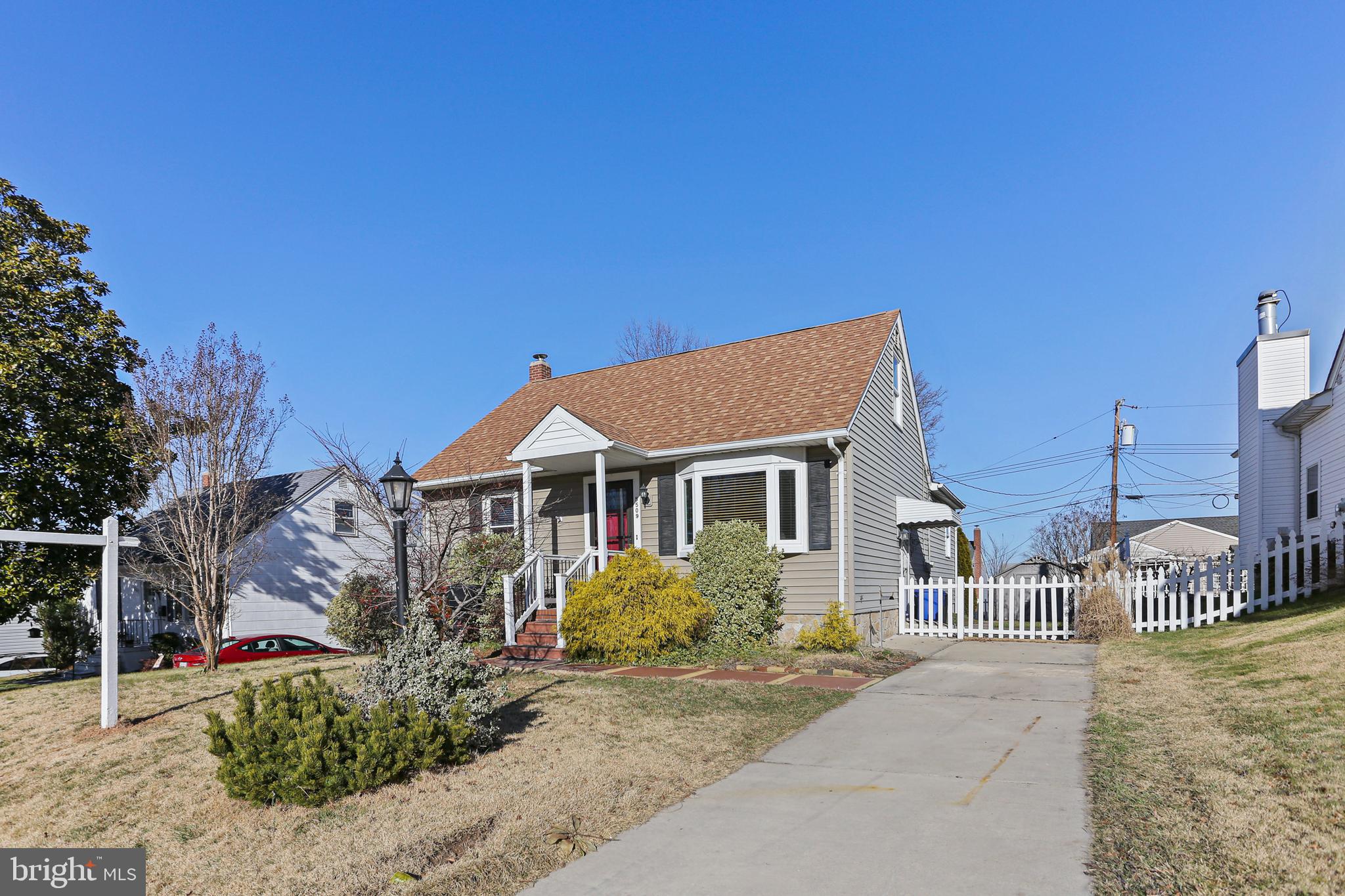 OAKLAND TERRACE - Residential