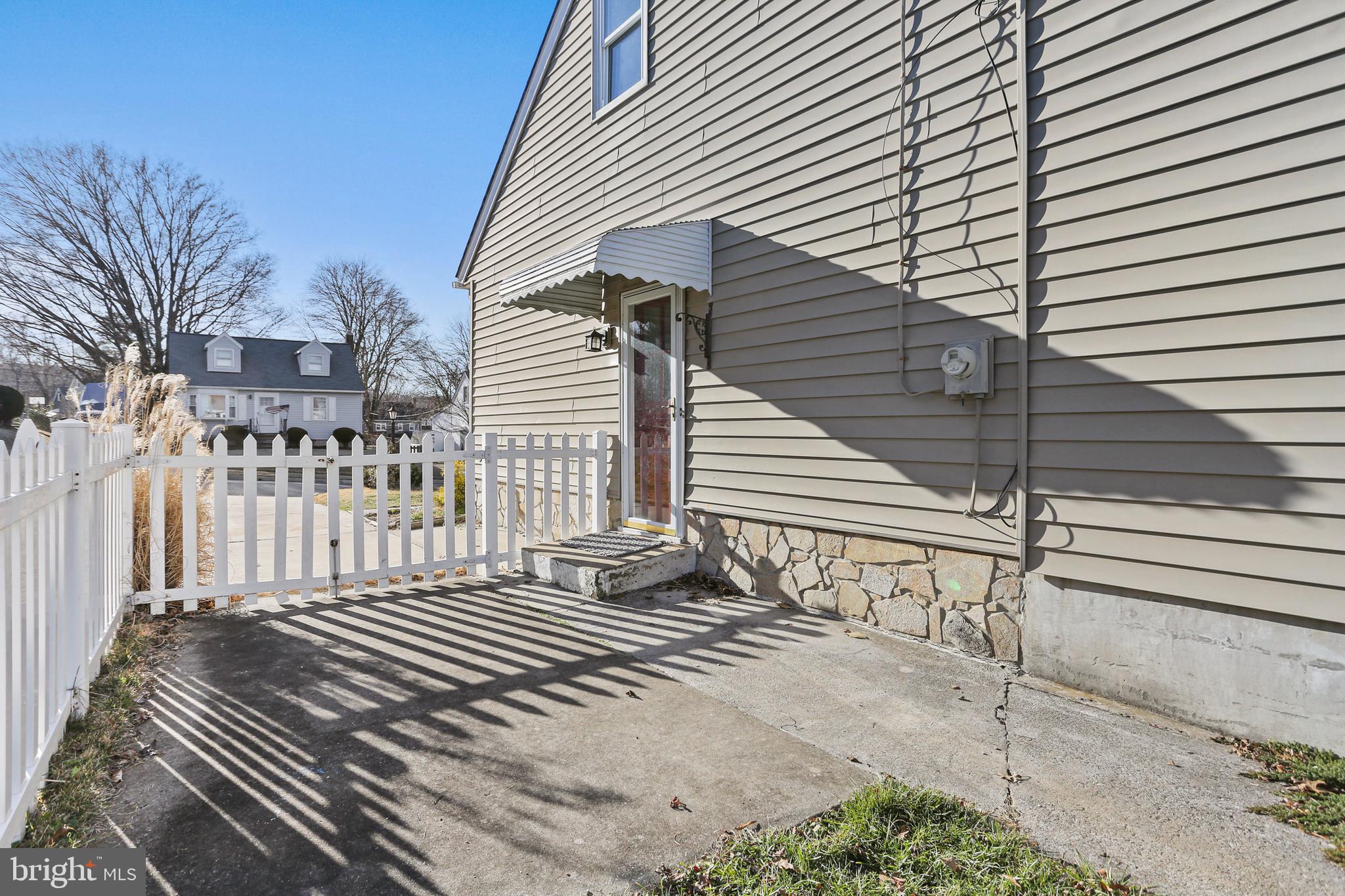 OAKLAND TERRACE - Residential