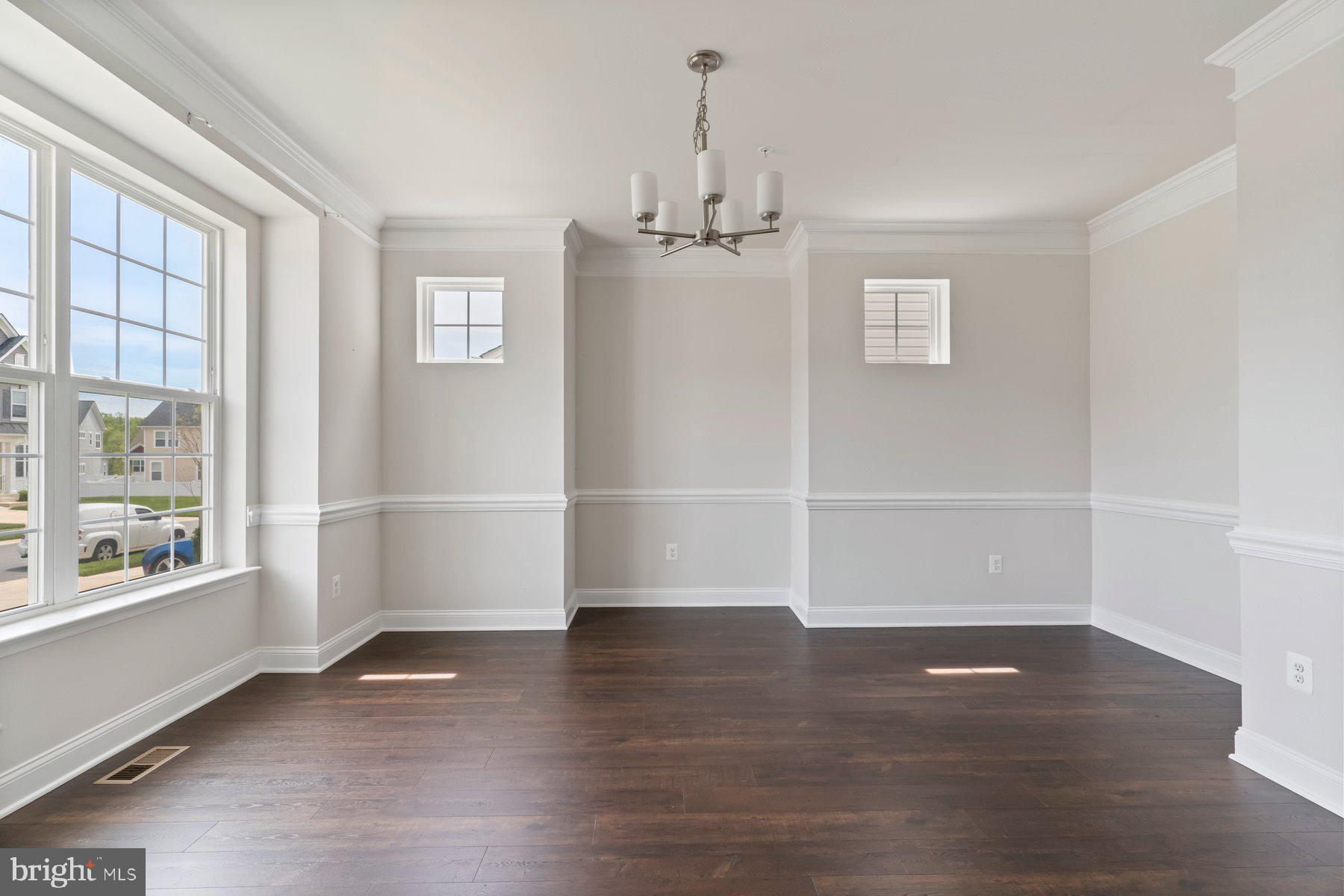 4507 SHAKESPEARE CIRCLE
