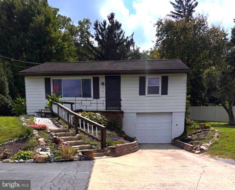 Photo of 3968 Marietta Avenue, COLUMBIA, PA 17512 (MLS # PALA2095368)