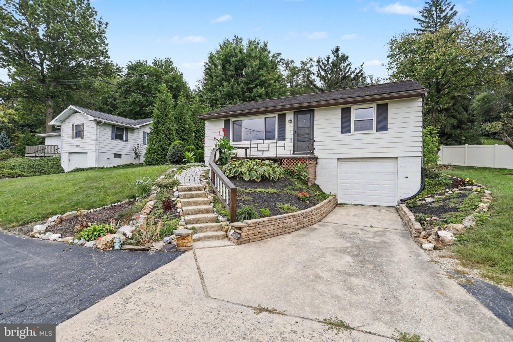 Photo of 3968 Marietta Avenue, COLUMBIA, PA 17512 (MLS # PALA2095368)